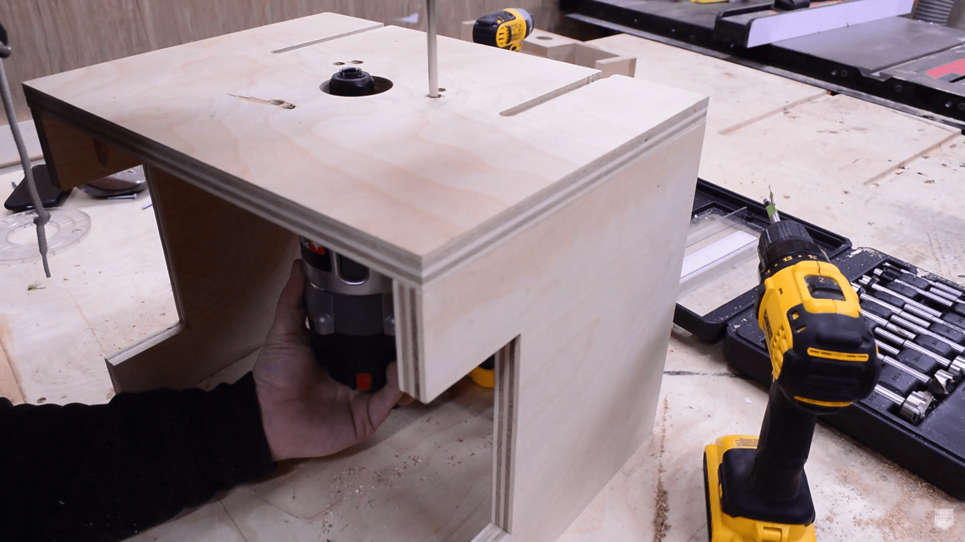 How to Build a Portable Router Table DIY Woodworking Shop Project