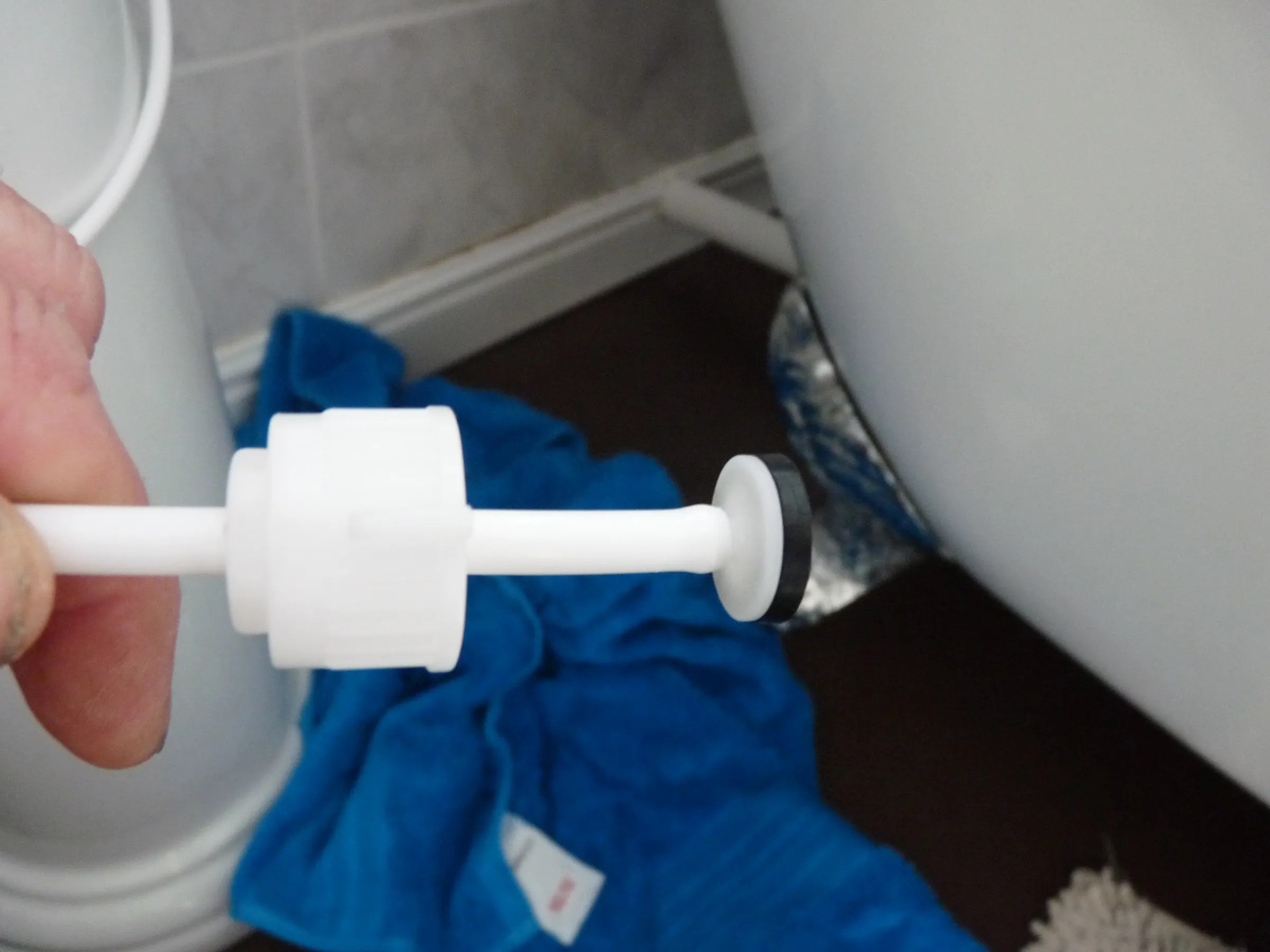 Convert Your Toilet Into a Modern Bidet Sprayer for £36.00 a Hygiene