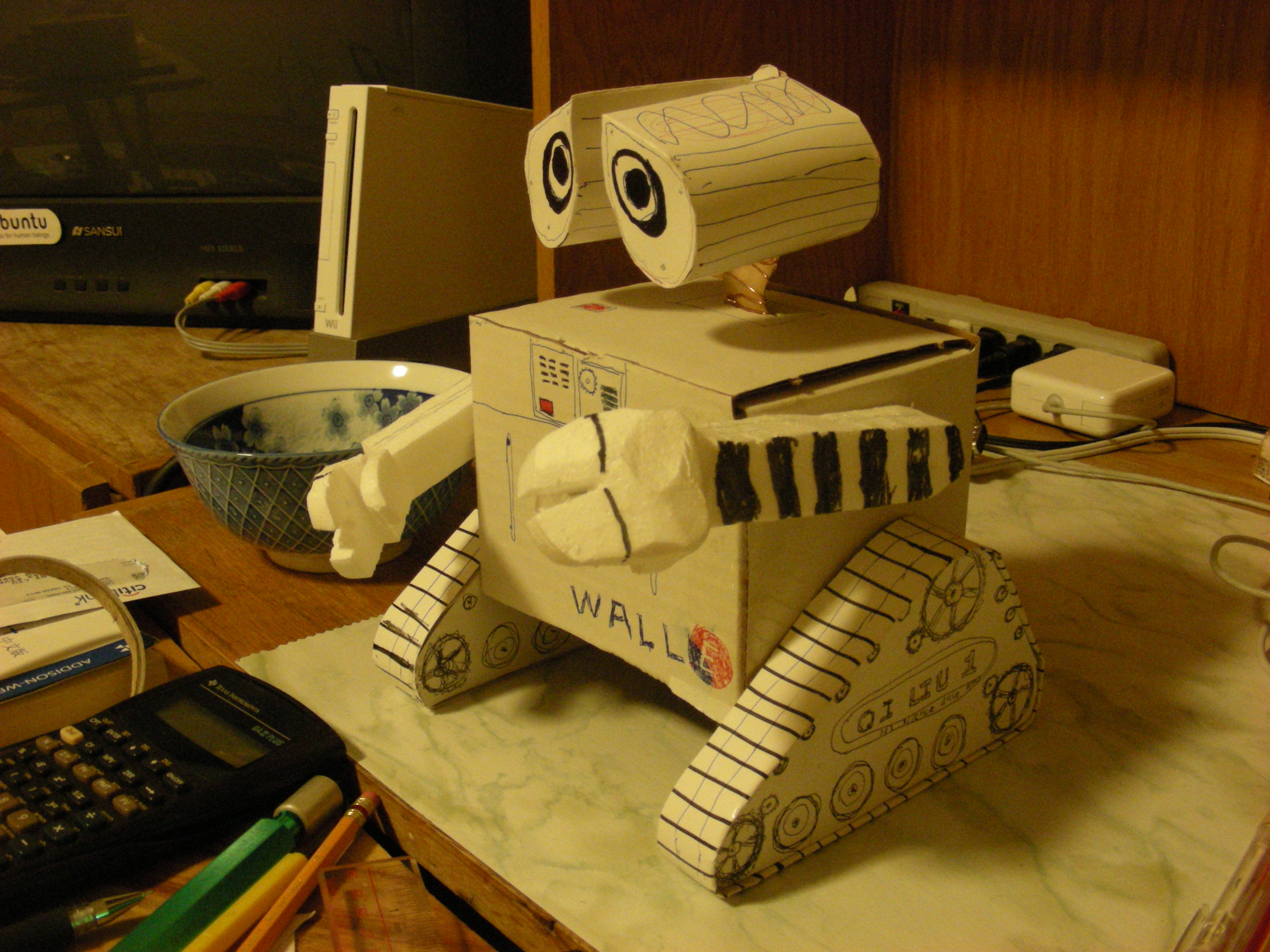 Cardboard WallE 3 Steps Instructables