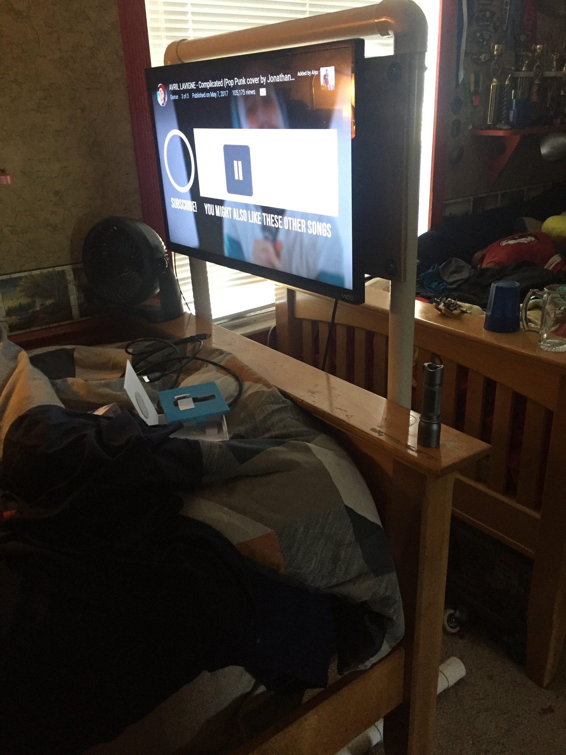 PVC Pipe TV Stand 3 Steps (with Pictures) Instructables