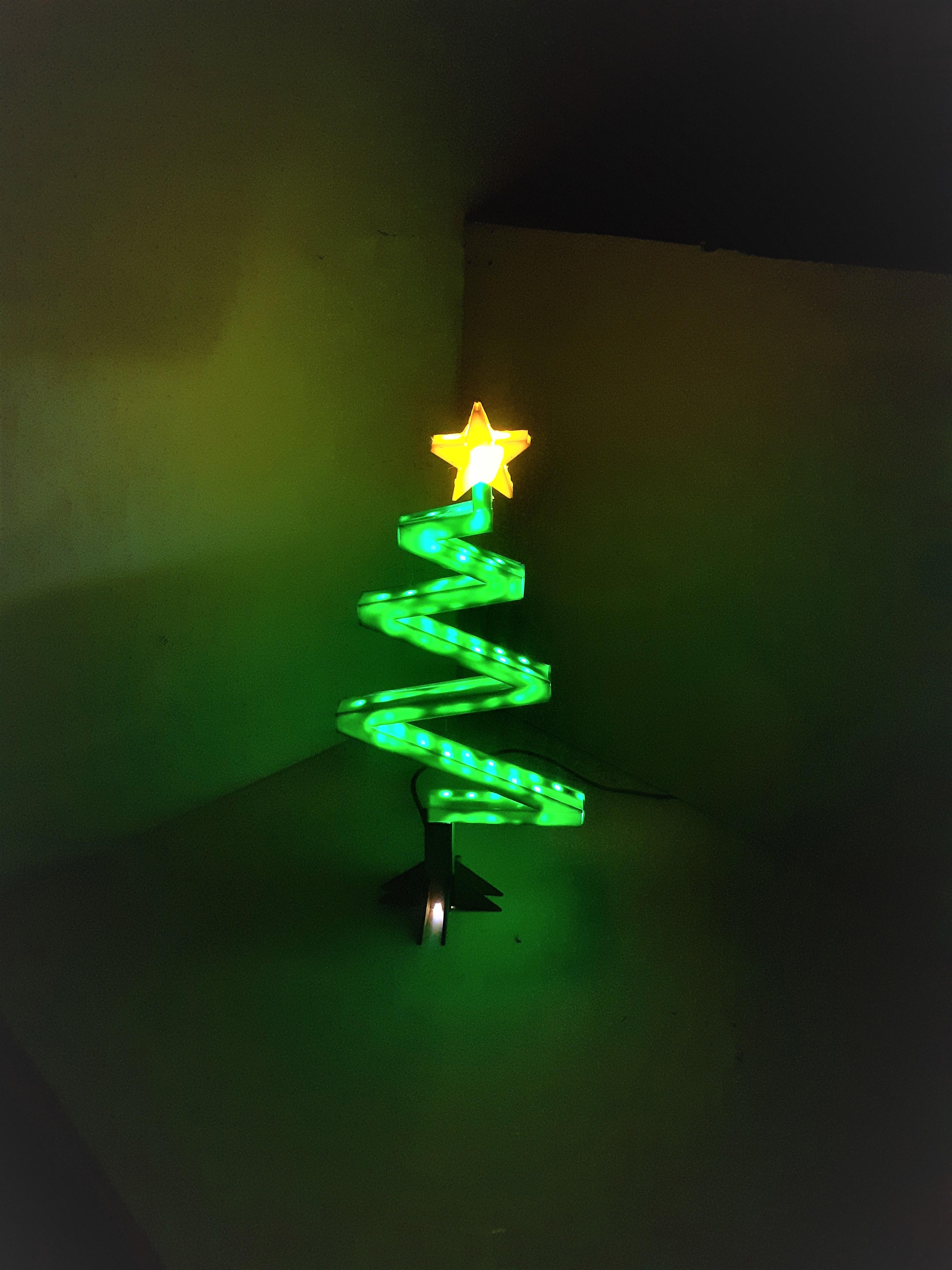 Christmas Tree Table Lamp 4 Steps Instructables