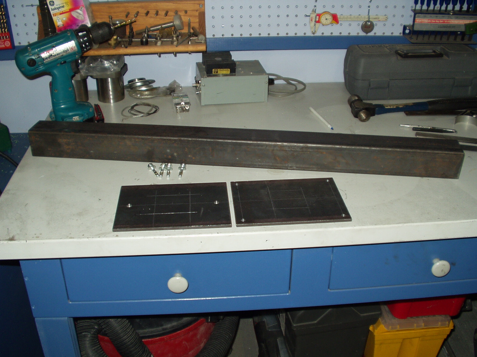 Bench Tool Stands 6 Steps Instructables