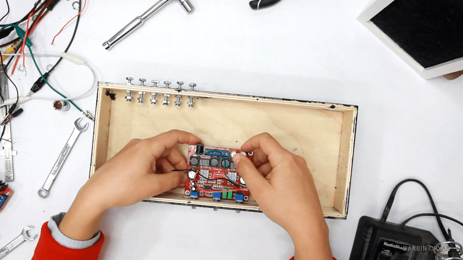 DIY Bluetooth Satellite Speaker System W/ Subwoofer 11 Steps (with