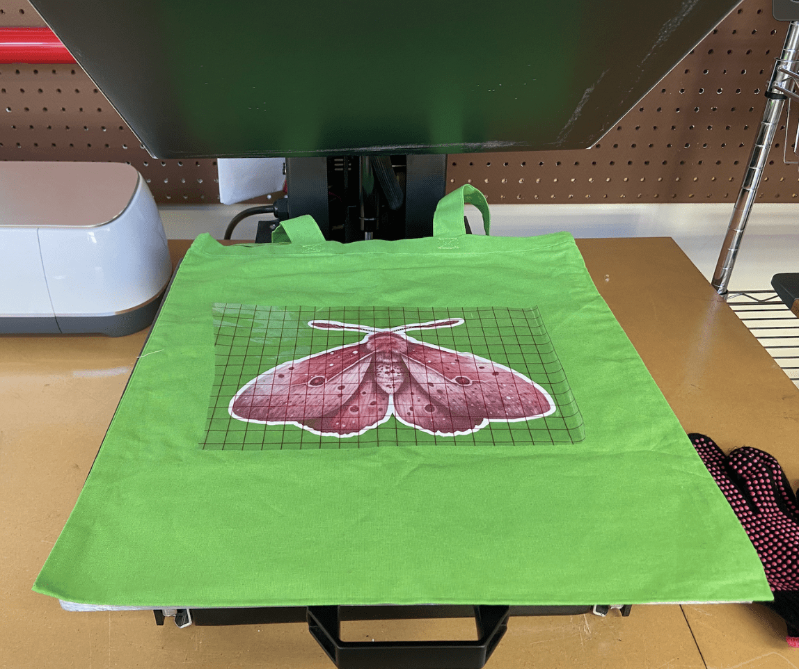 Print and Cut Heat Transfer Vinyl Using Cricut : 22 Steps (with