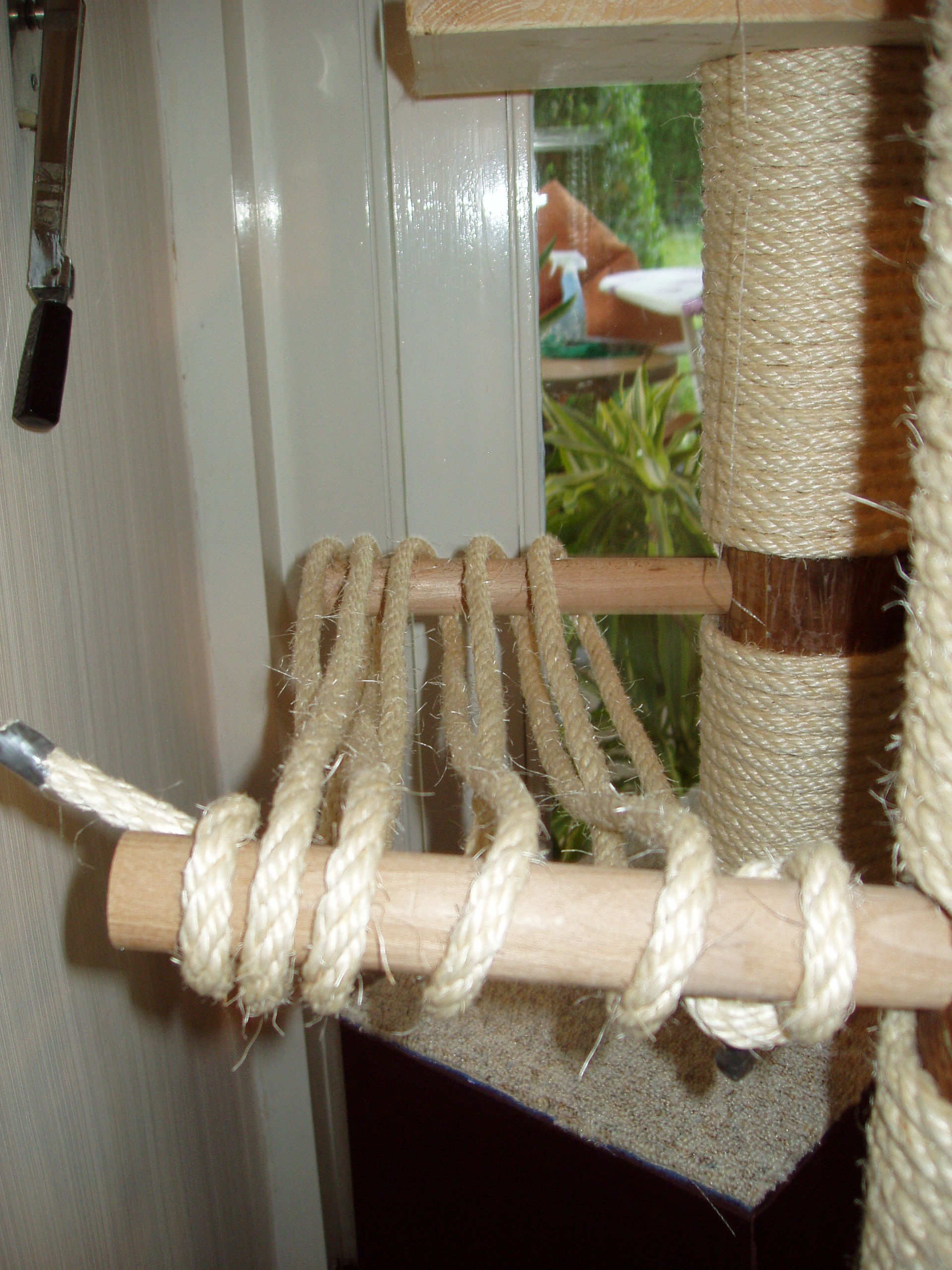 DIY Cat Tree With Hammock 6 Steps Instructables