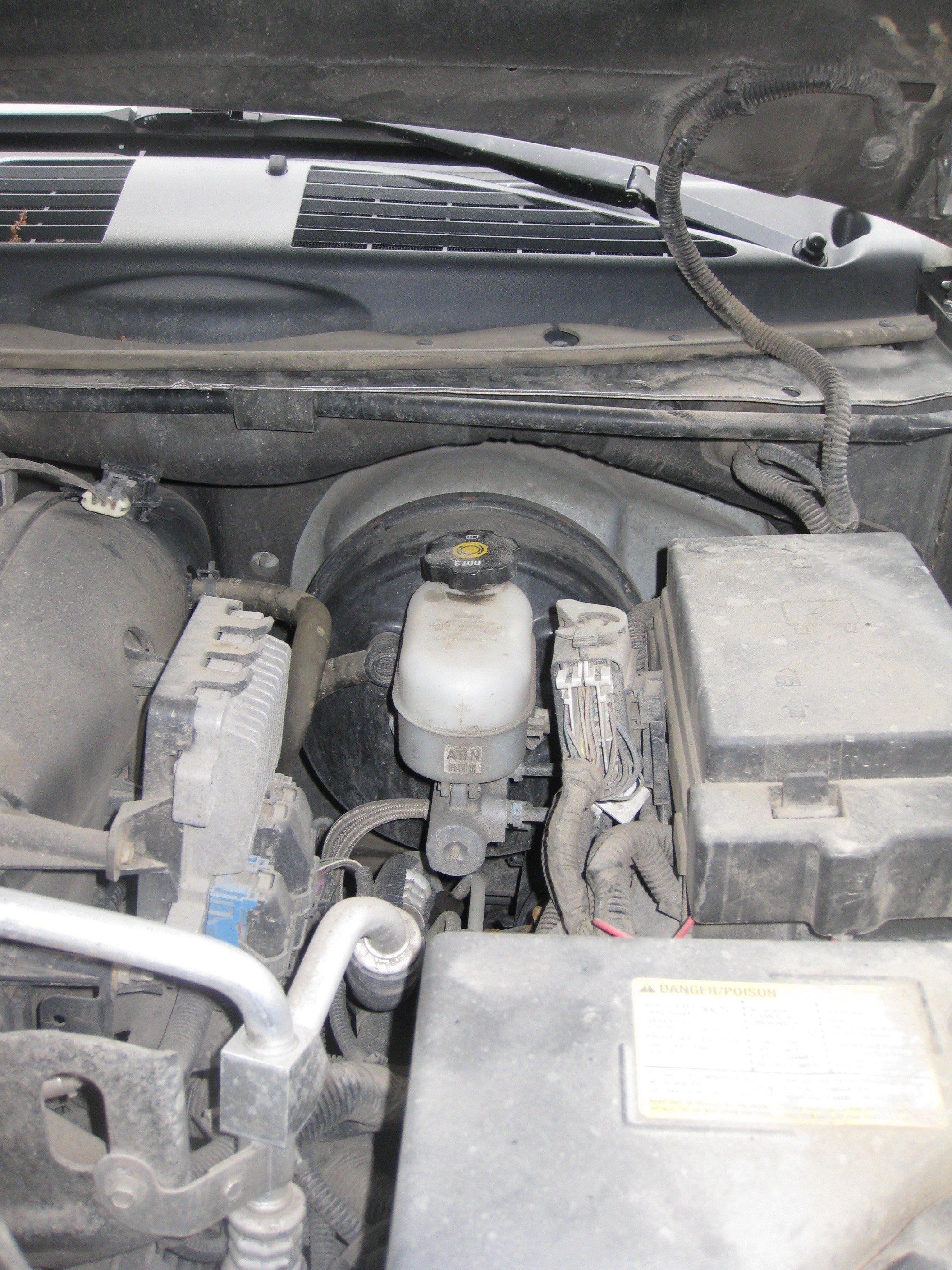 How to Replace the Brakes (Rotors/Pads) on a GMC Envoy With/For Your Dad 12 Steps (with