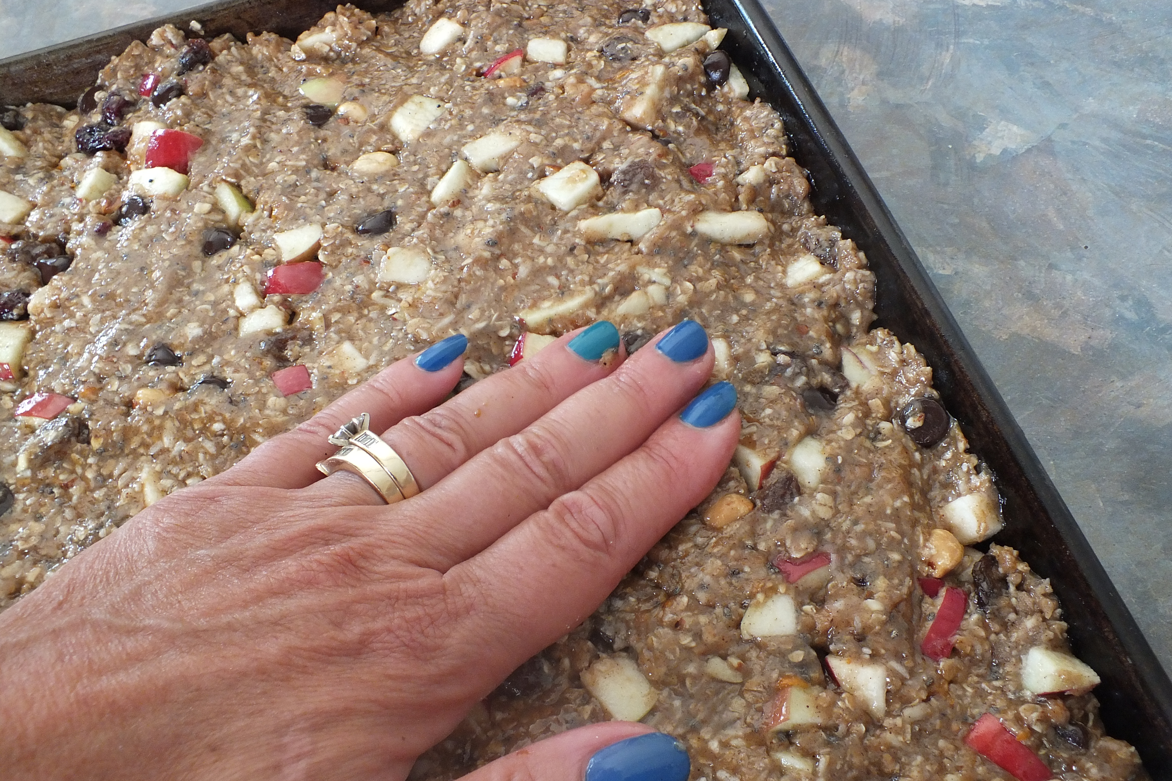 Gluten Free Trail Mix Oatmeal Bars Instructables