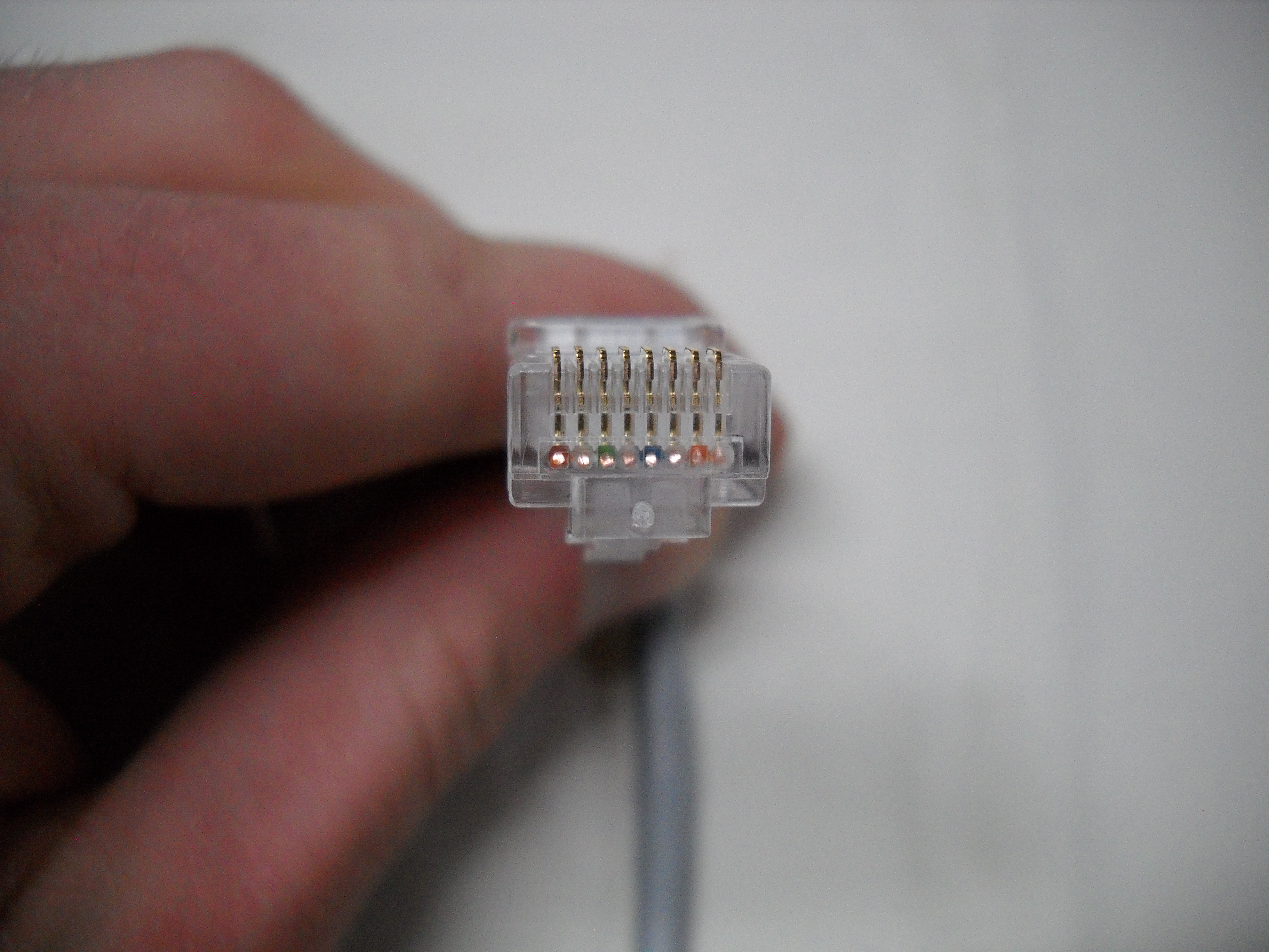 Terminating an Ethernet (CAT5e/CAT6) Cable : 6 Steps - Instructables