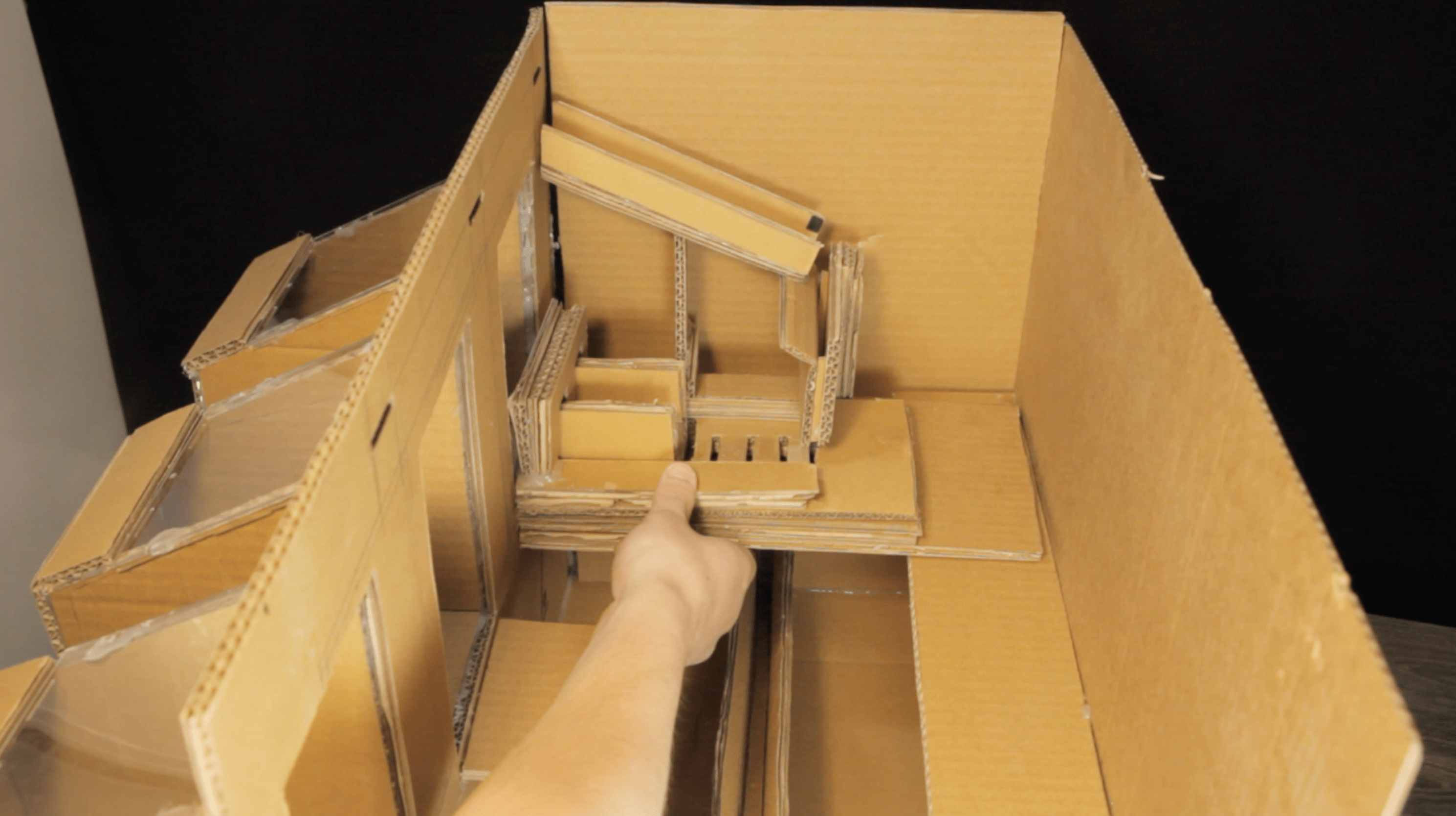 HOW TO MAKE CHOCOLATE VENDING MACHINE : 9 Steps (with Pictures