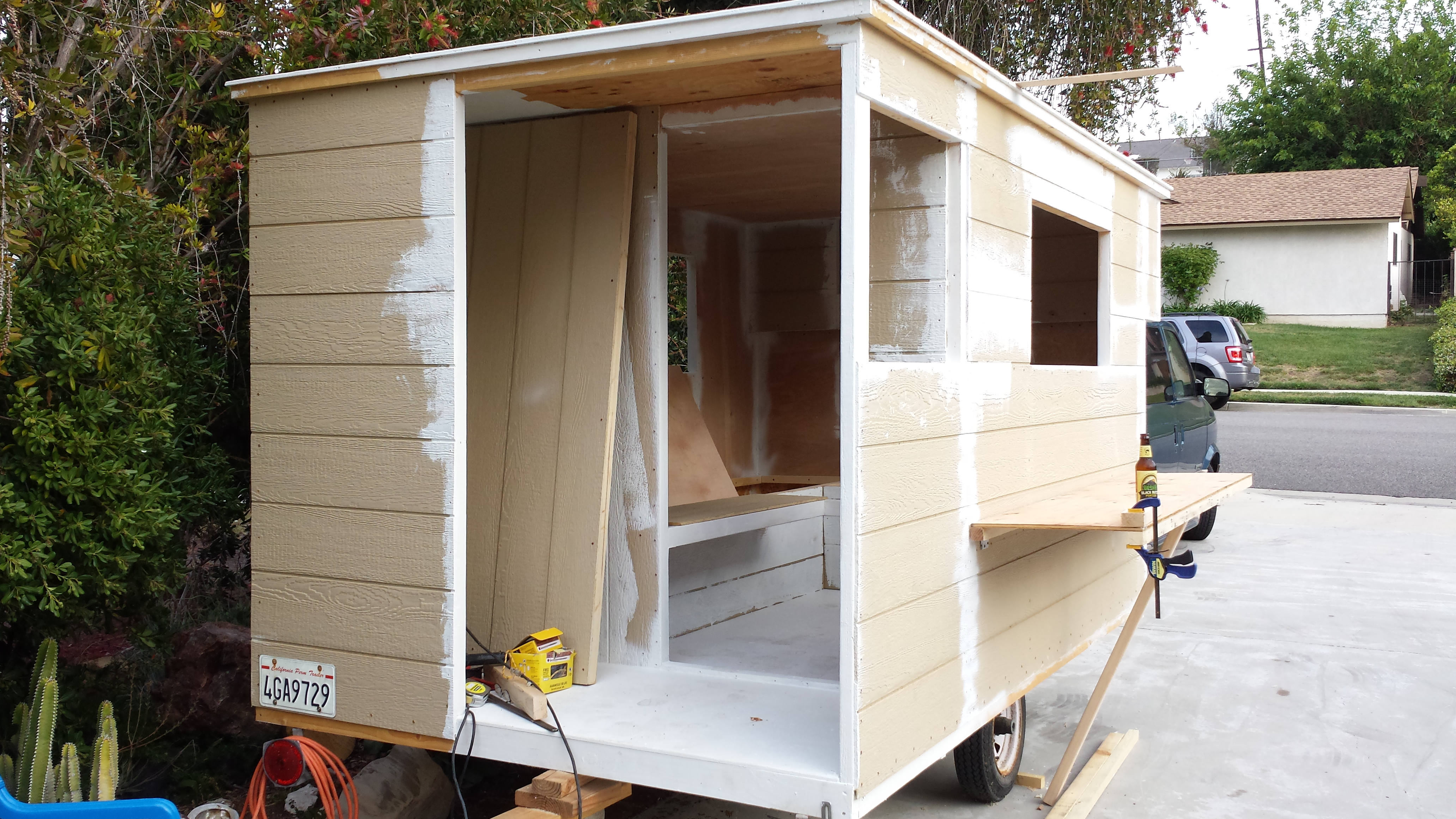 EASY 3PERSON CAMPER WITH OUTDOOR KITCHEN & SHOWER, BATHROOM, AND