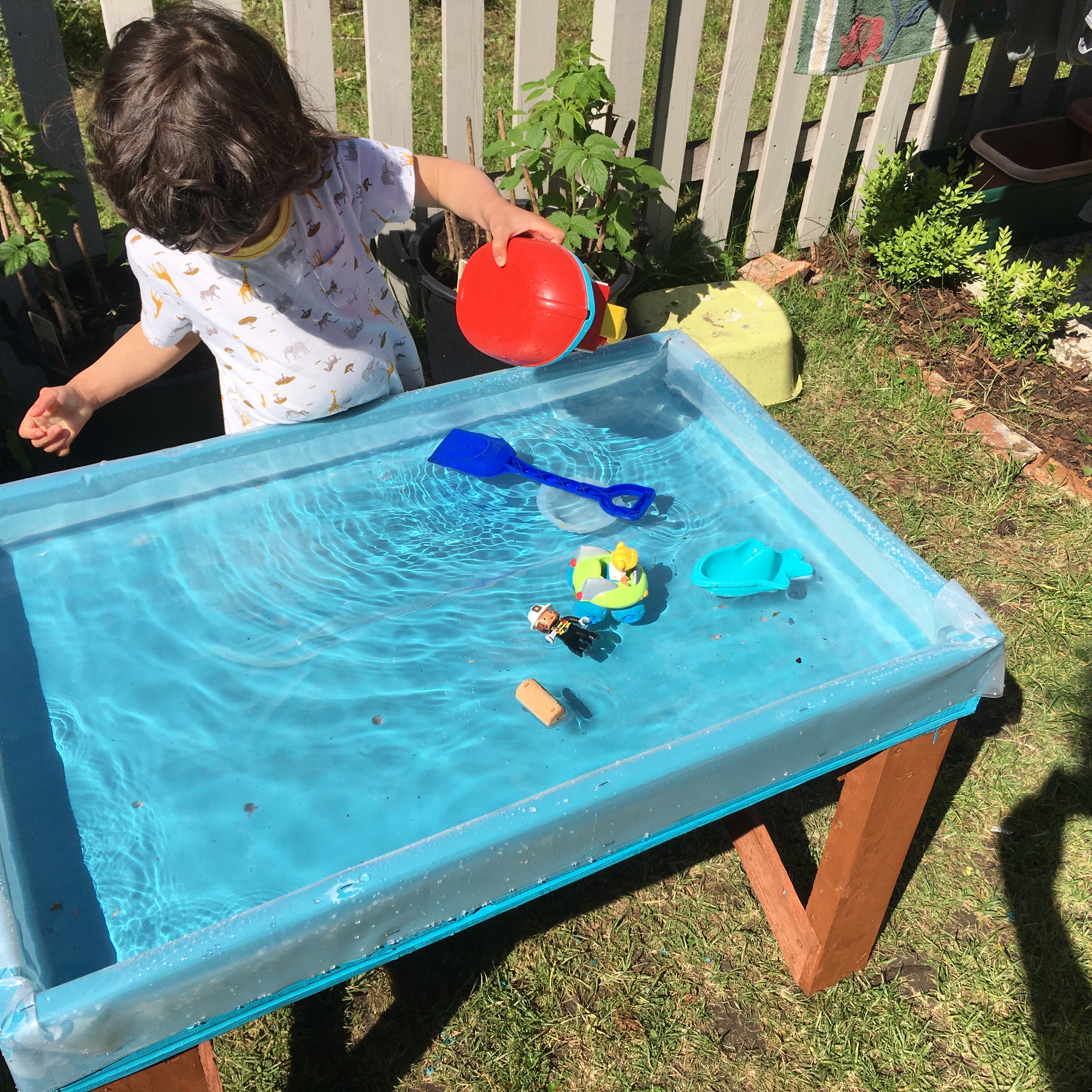 Quick & Cheap Outdoor Water Tray for Kids 16 Steps (with Pictures) Instructables