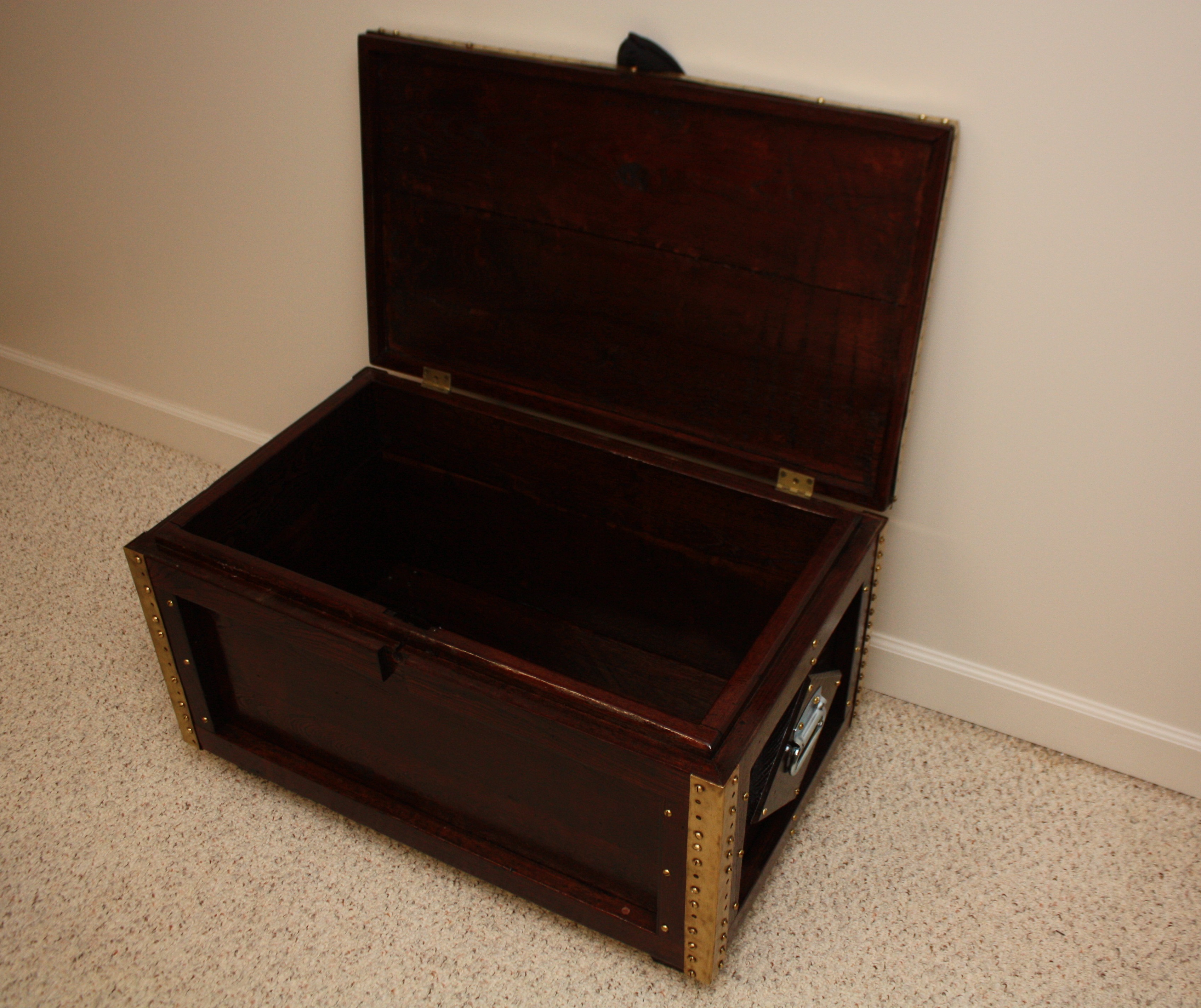 Treasure Chest Coffee Table 10 Steps (with Pictures) Instructables