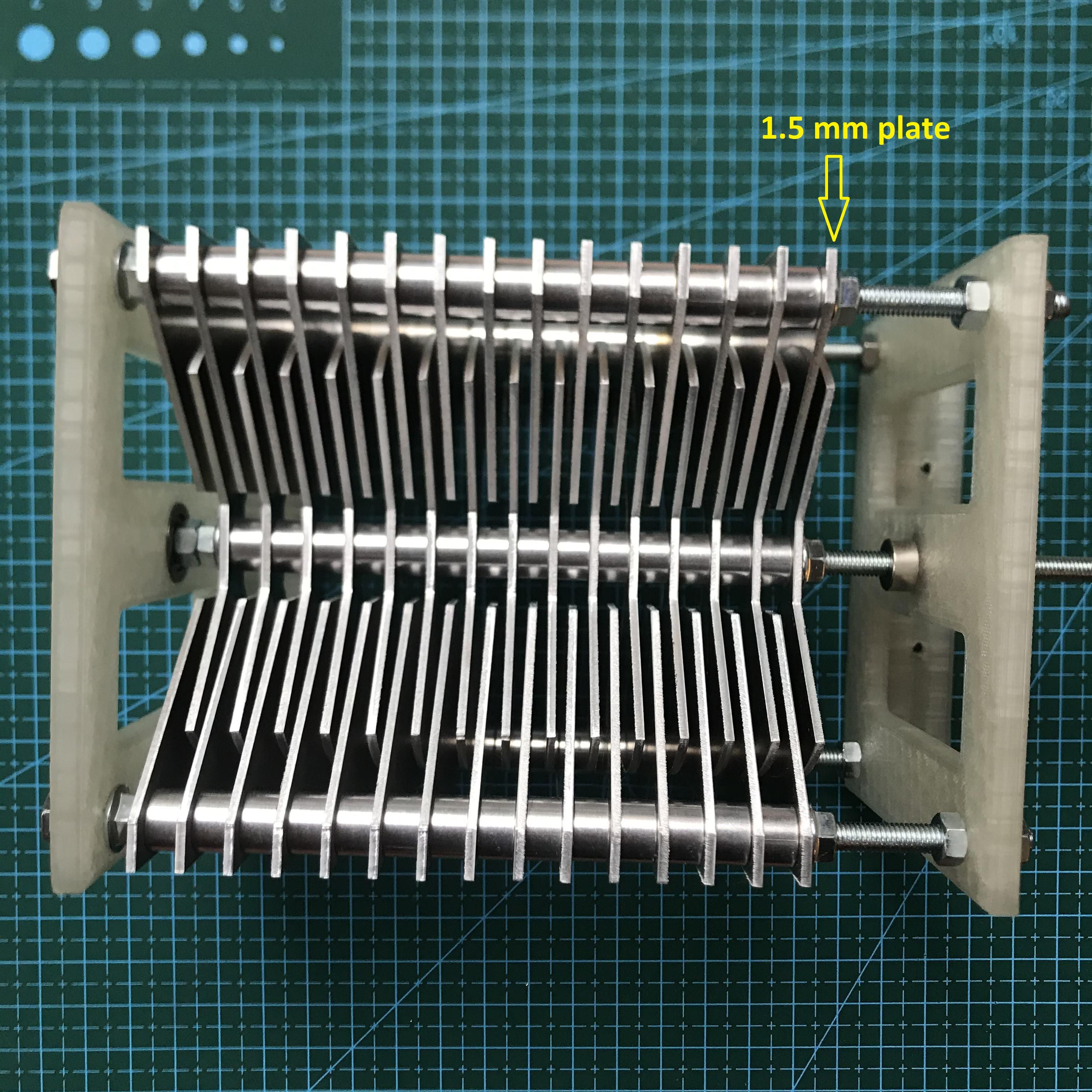 High Voltage Butterfly Capacitor for Loop Antennas TA2WK (TA1LSX