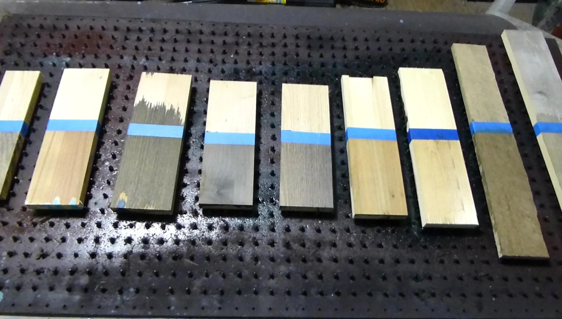 How to Make Homemade Stain : 4 Steps (with Pictures) - Instructables