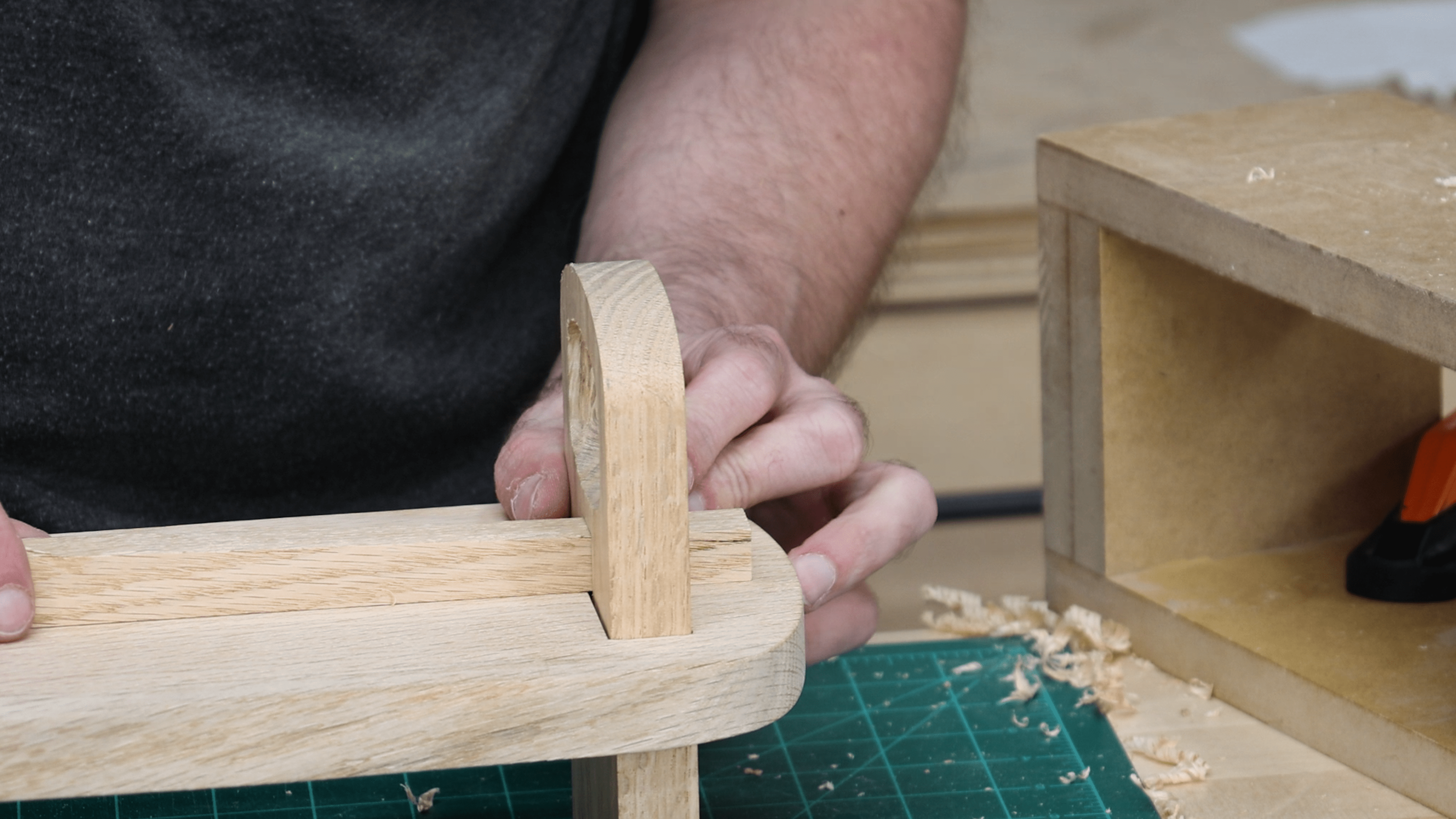 Multipurpose Knock Down Display Stand 5 Steps Instructables