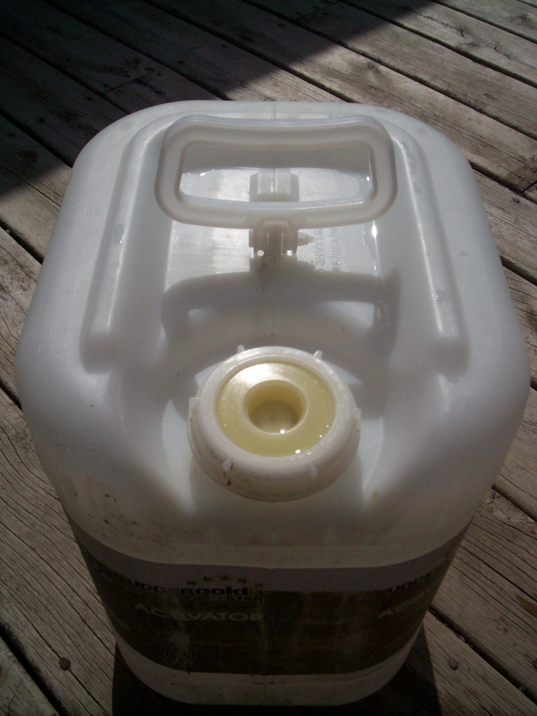 How to Make a "Strawberry Jar" From a Repurposed Plastic Jug 7 Steps