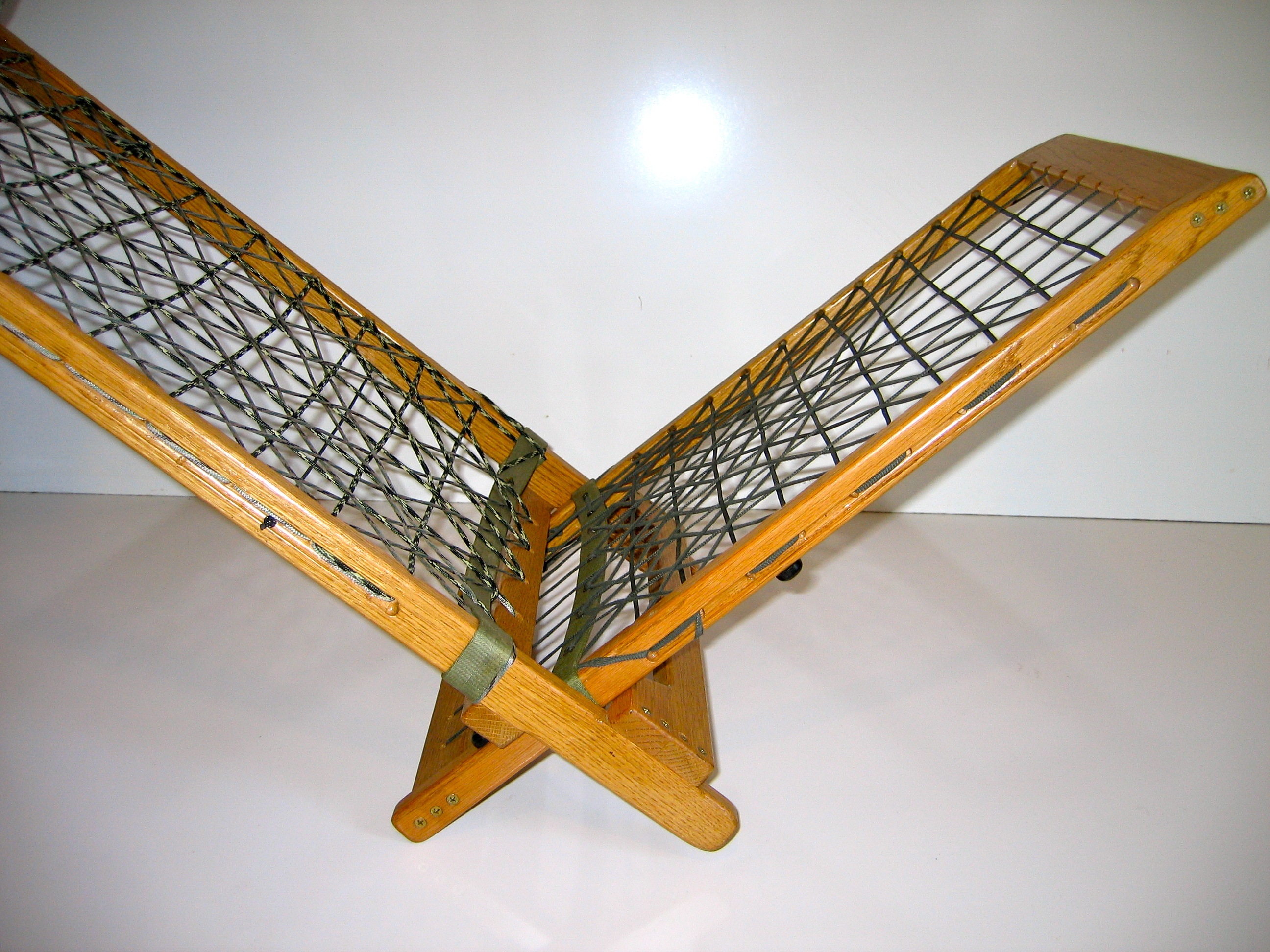 Paracord Chair Simple, Comfortable, Adjustable & Collapsable 4 Steps