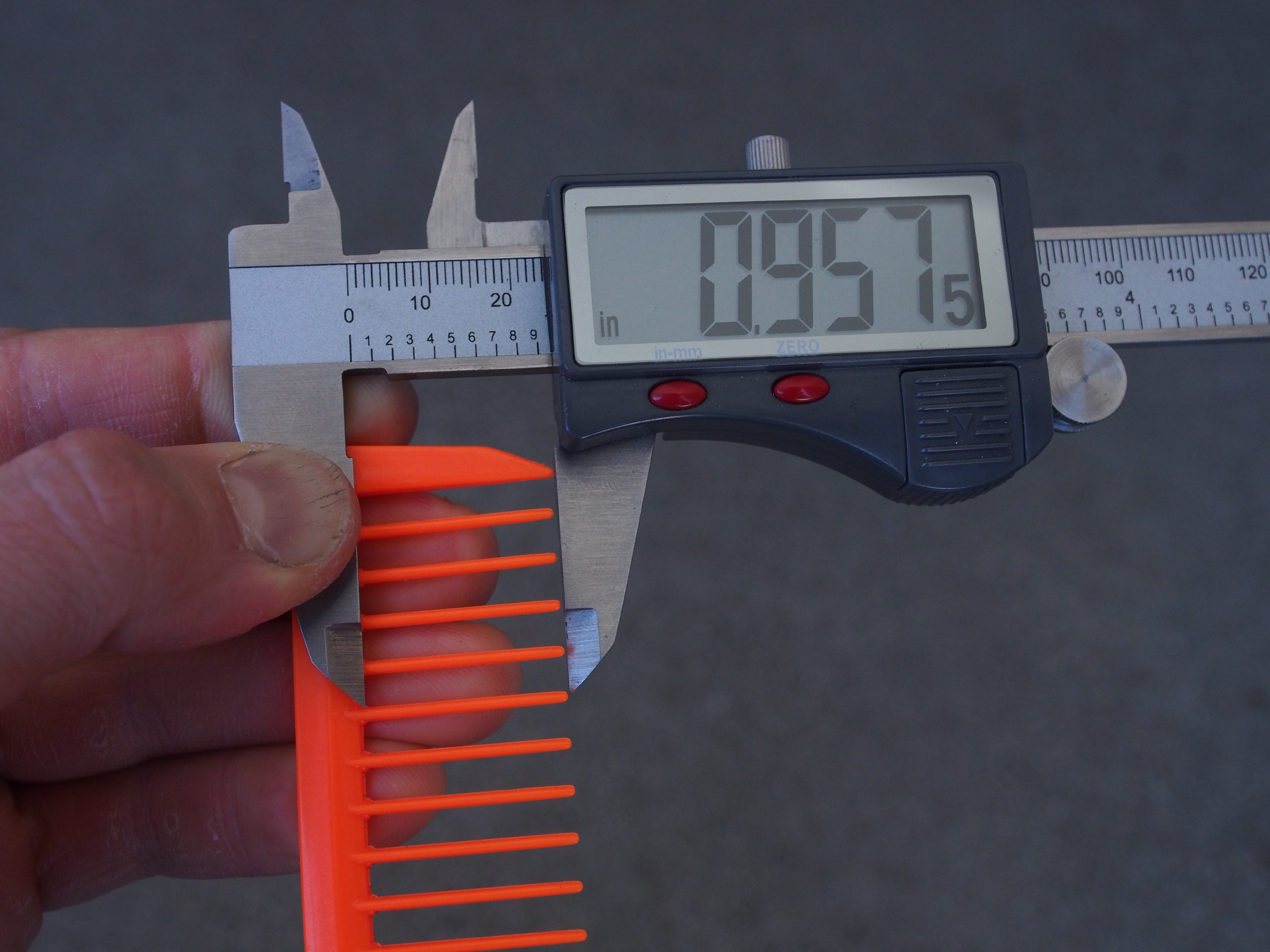 Immeasurable Beauty a Comb That Is Also a Ruler 6 Steps (with