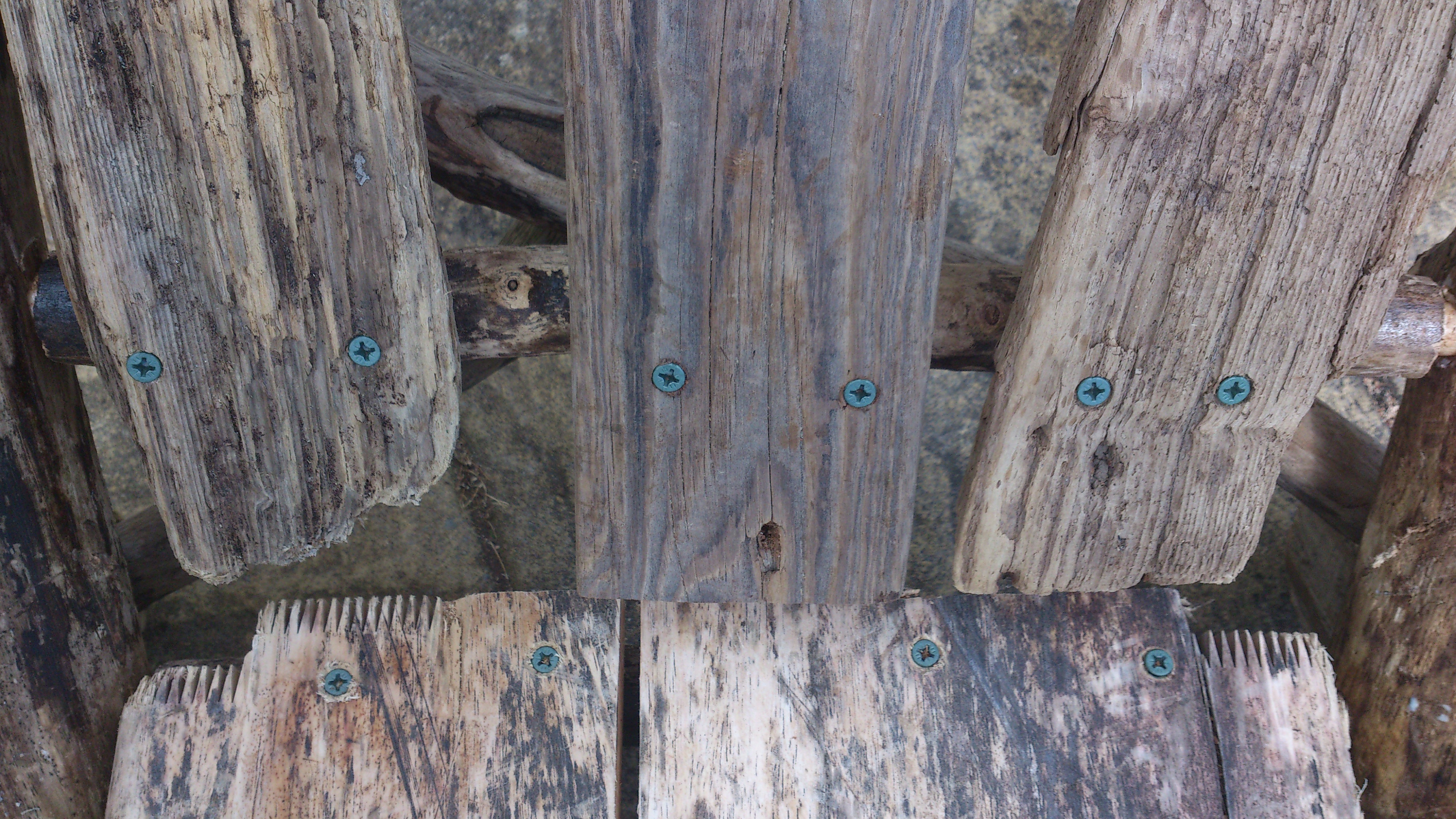 How to Make a Driftwood Lawn Chair 11 Steps (with Pictures