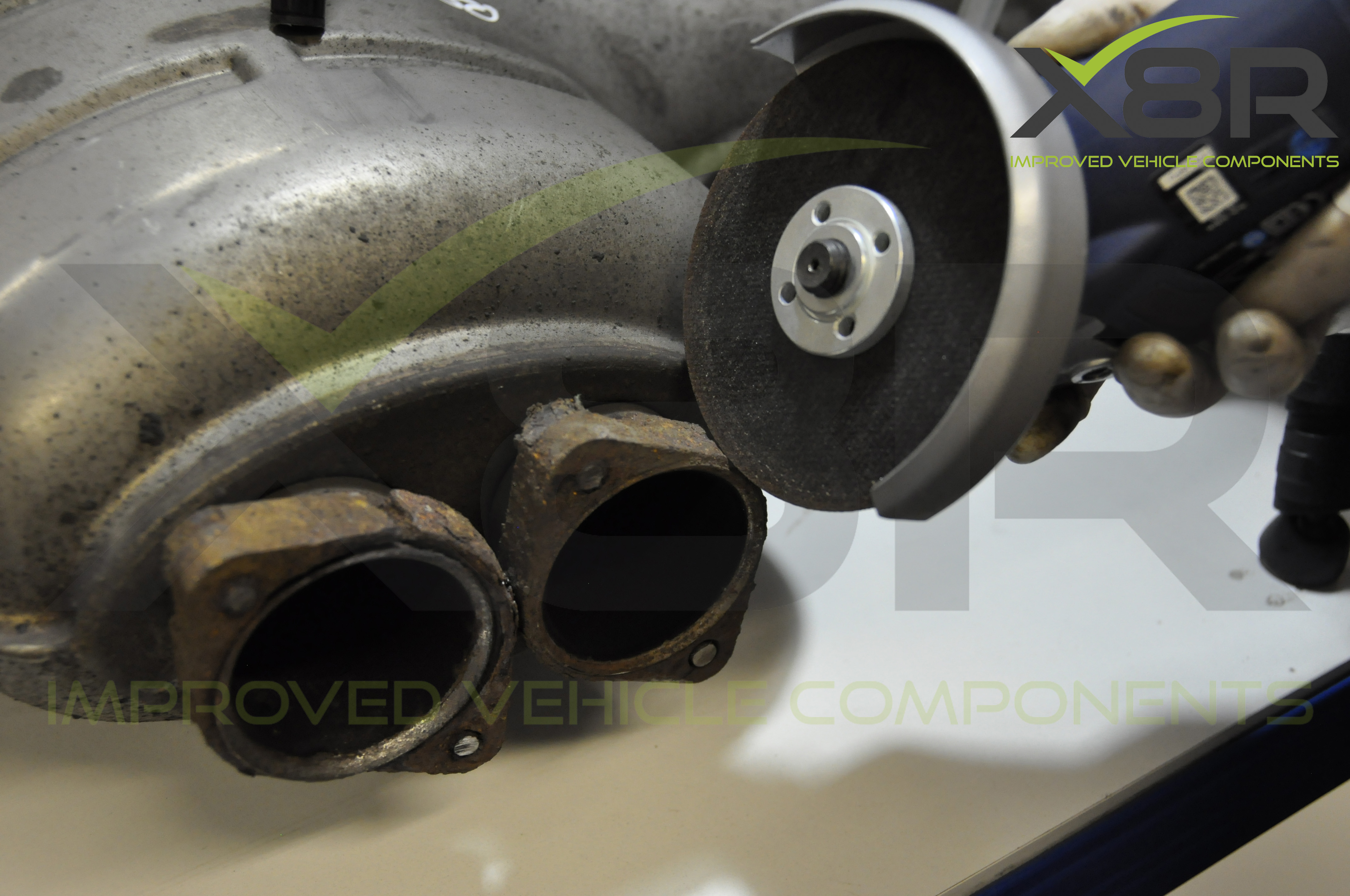 BMW E46 M3 Exhaust Muffler Back Box Flange Rusted Corroded Flanges