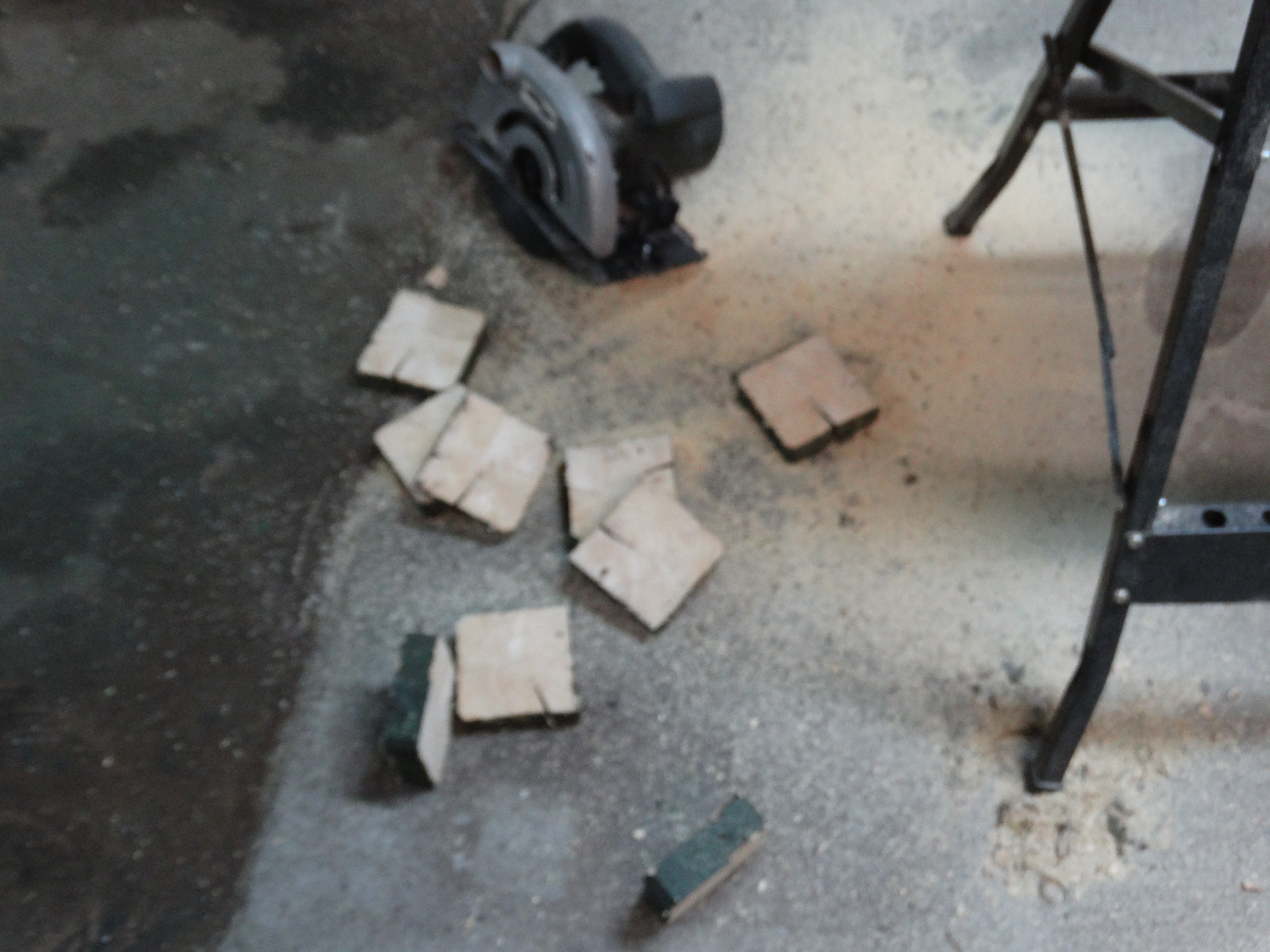 Handmade Wooden 9 Blocks Wall Clock 5 Steps (with Pictures