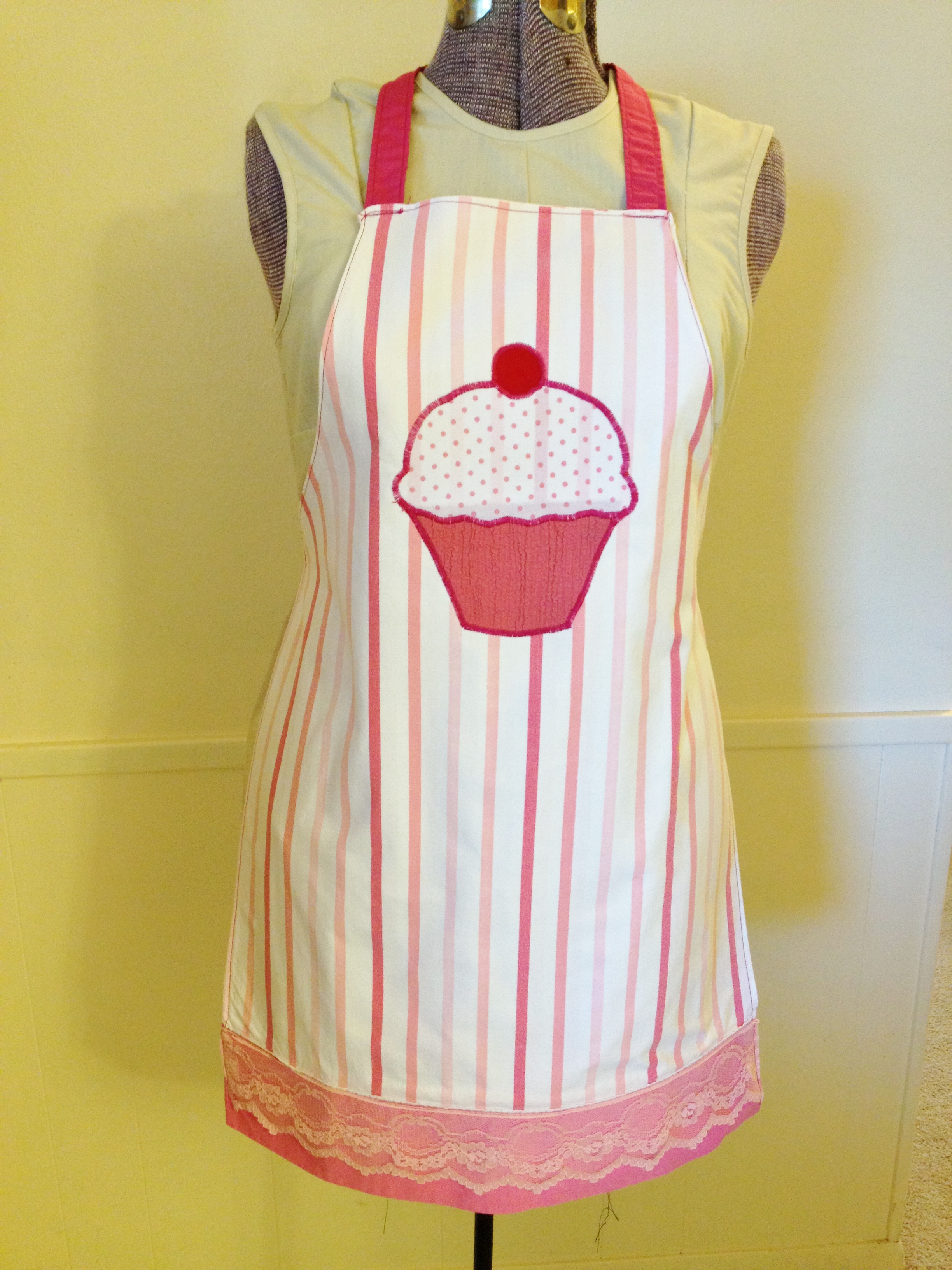 Pillow Case Apron 5 Steps (with Pictures) Instructables