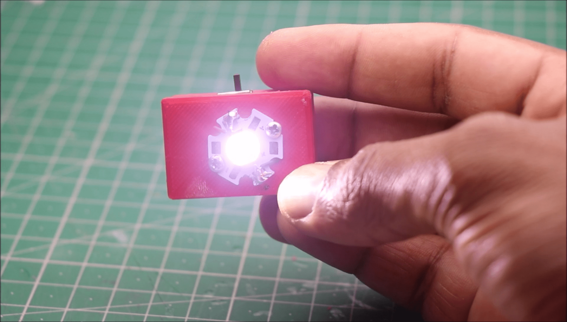 How to Make Mini Rechargeable Powerful LED Light 8 Steps (with
