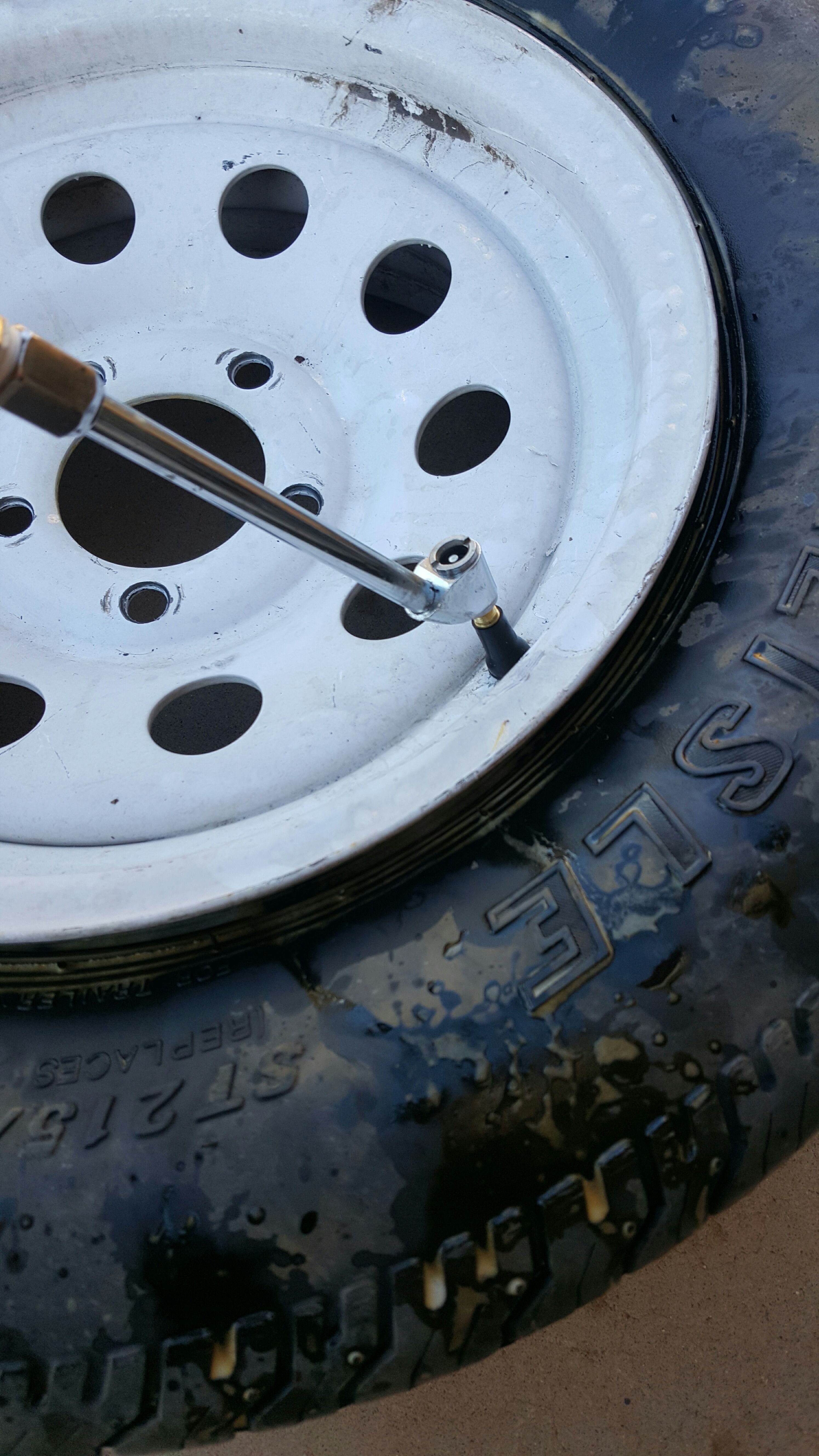 Change a Valve Stem in a Tubeless Tire. 9 Steps (with Pictures