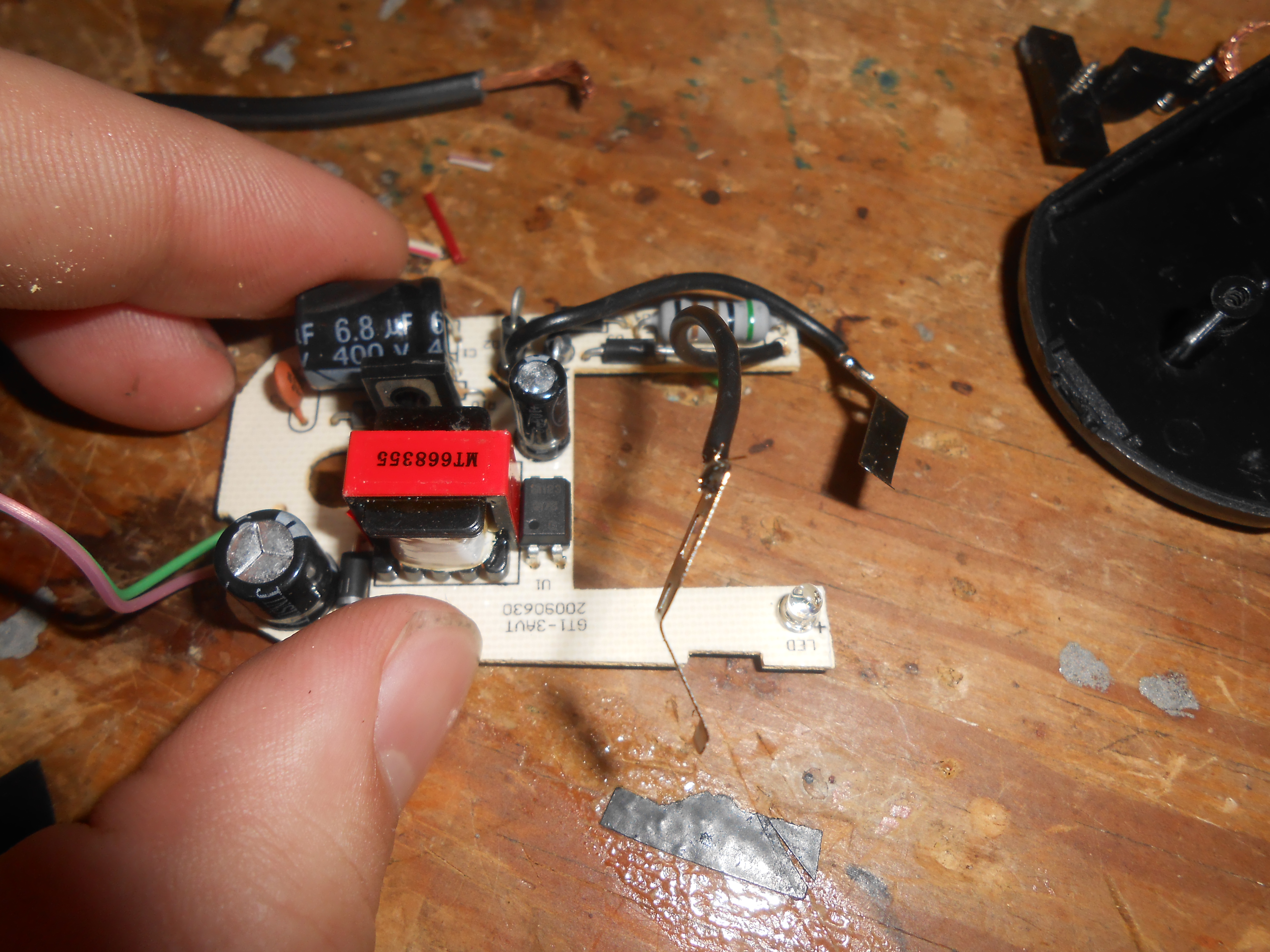 14x USB Charging Hub! : 5 Steps - Instructables