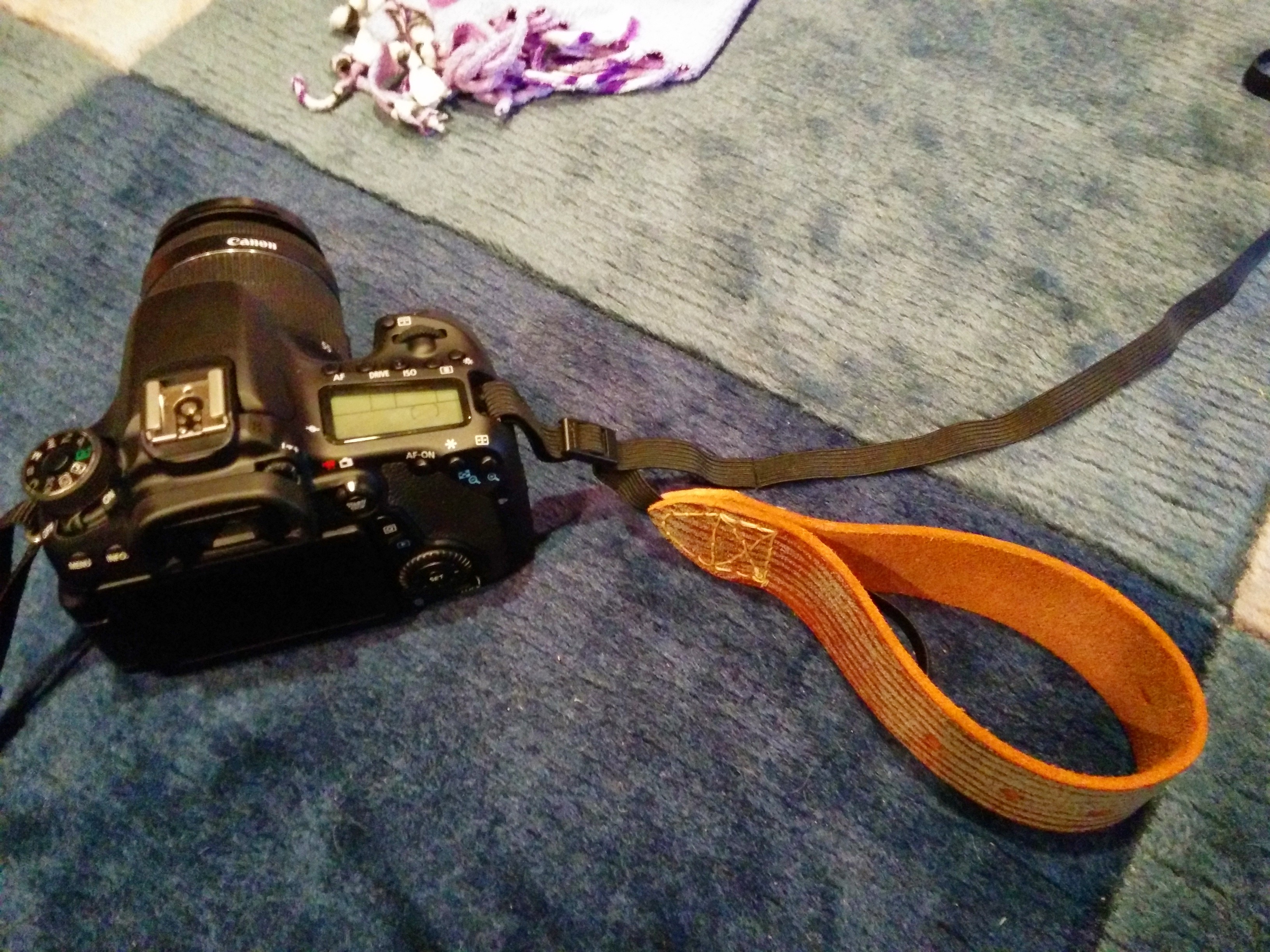 Recycled Leather Belt Camera Strap, (of the Wrist Variety) 5 Steps