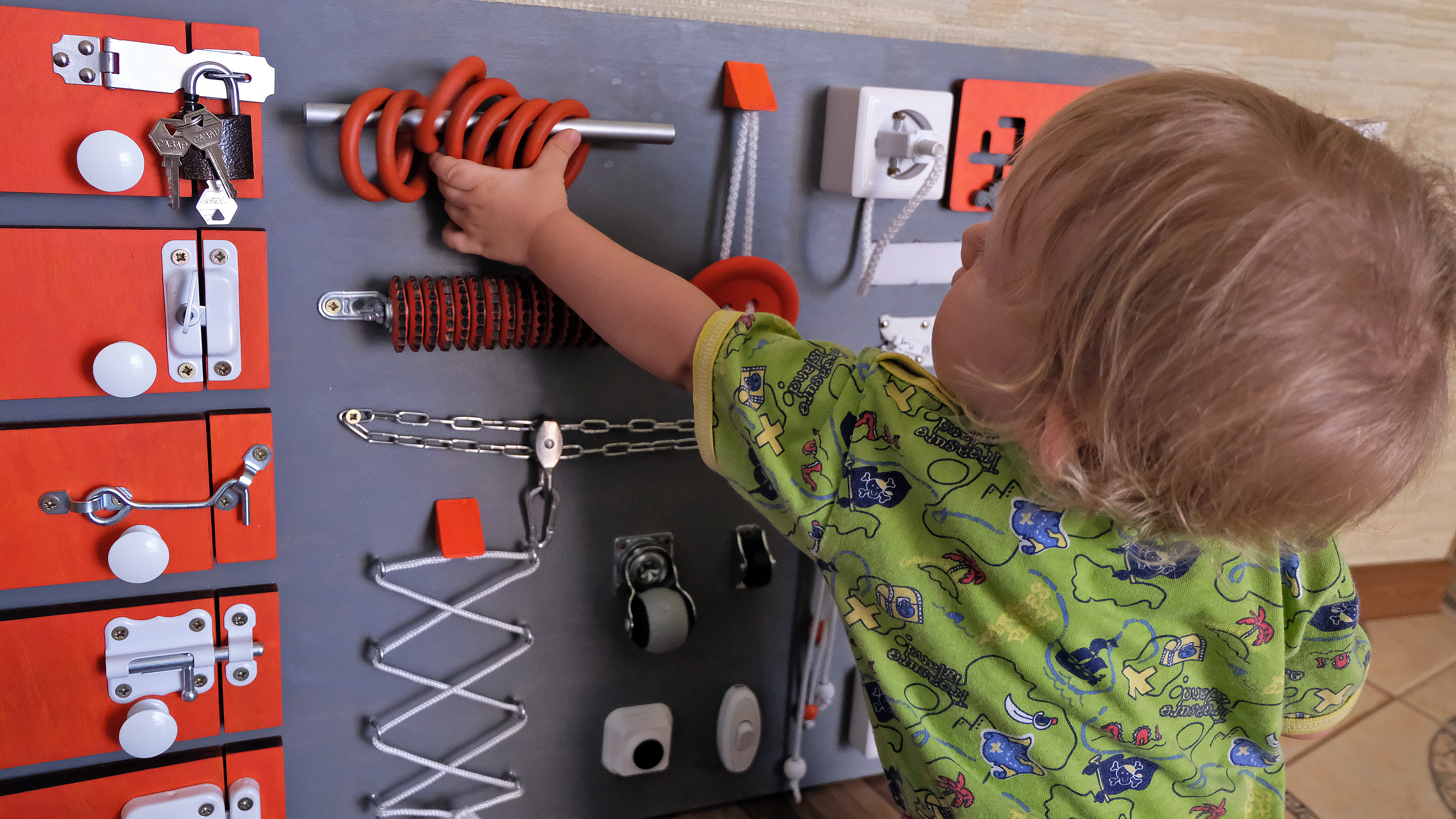 Busy Board : 19 Steps (with Pictures) - Instructables