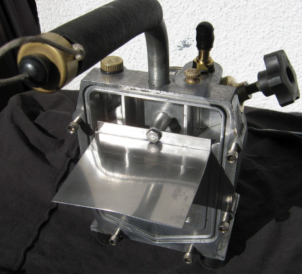 Repair and Rebuild a Deep Vacuum Pump, the JB Industries DV85. 6 Steps