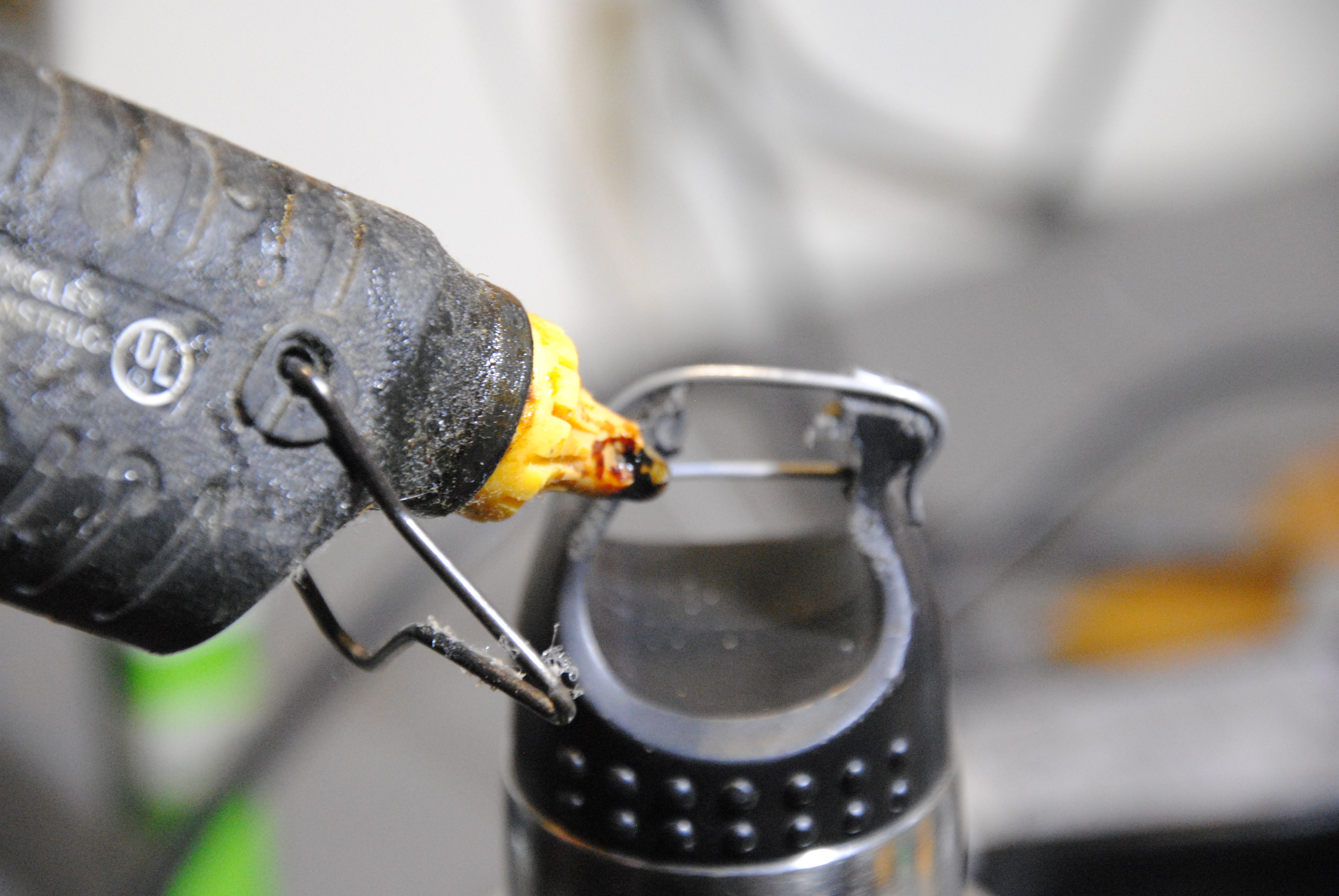 How to Repair Broken Plastic Parts (Broken Bottle Cap) 5 Steps (with