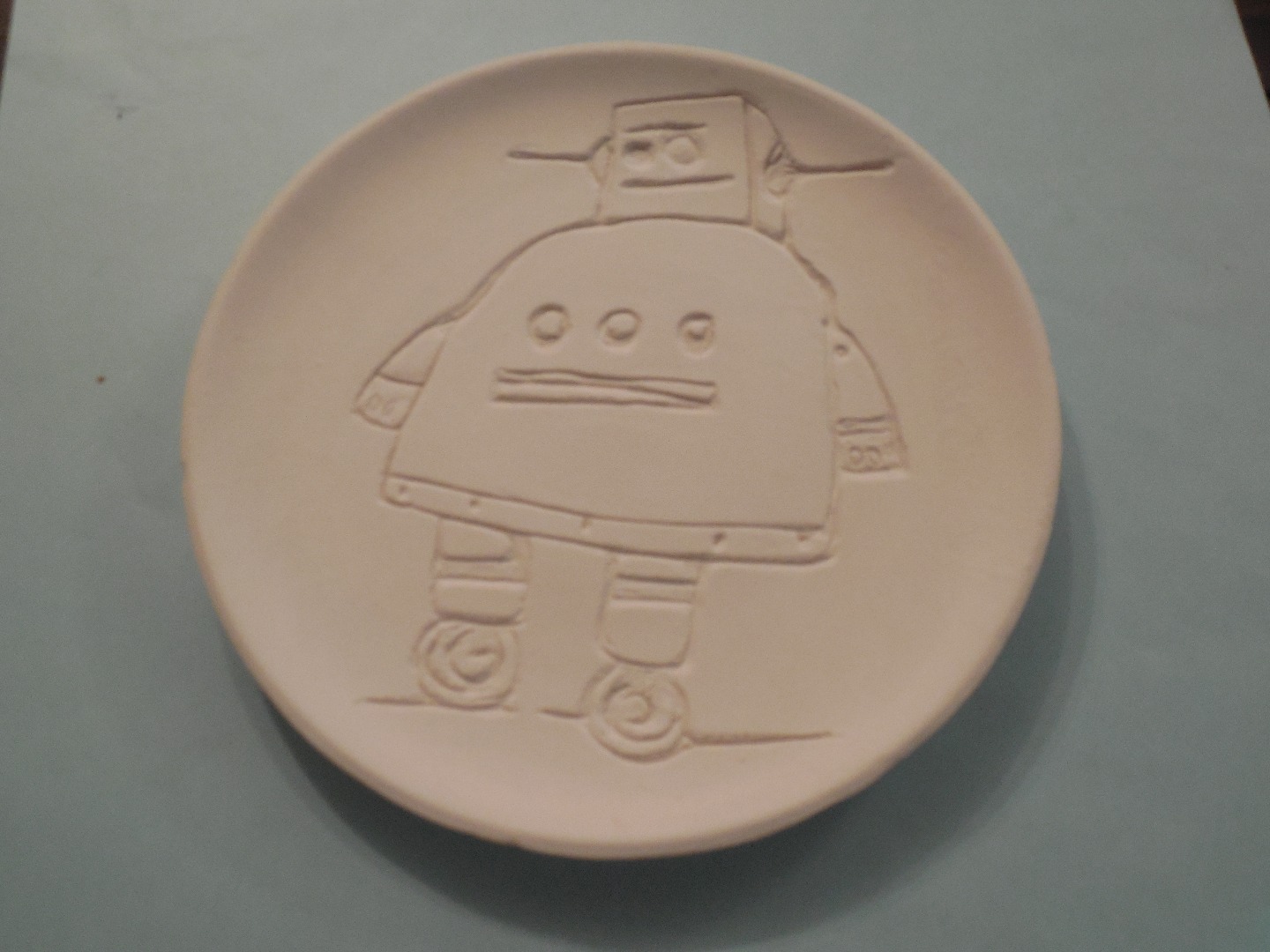 Vinegar Etching (The Instructables Robot in Clay) 7 Steps (with