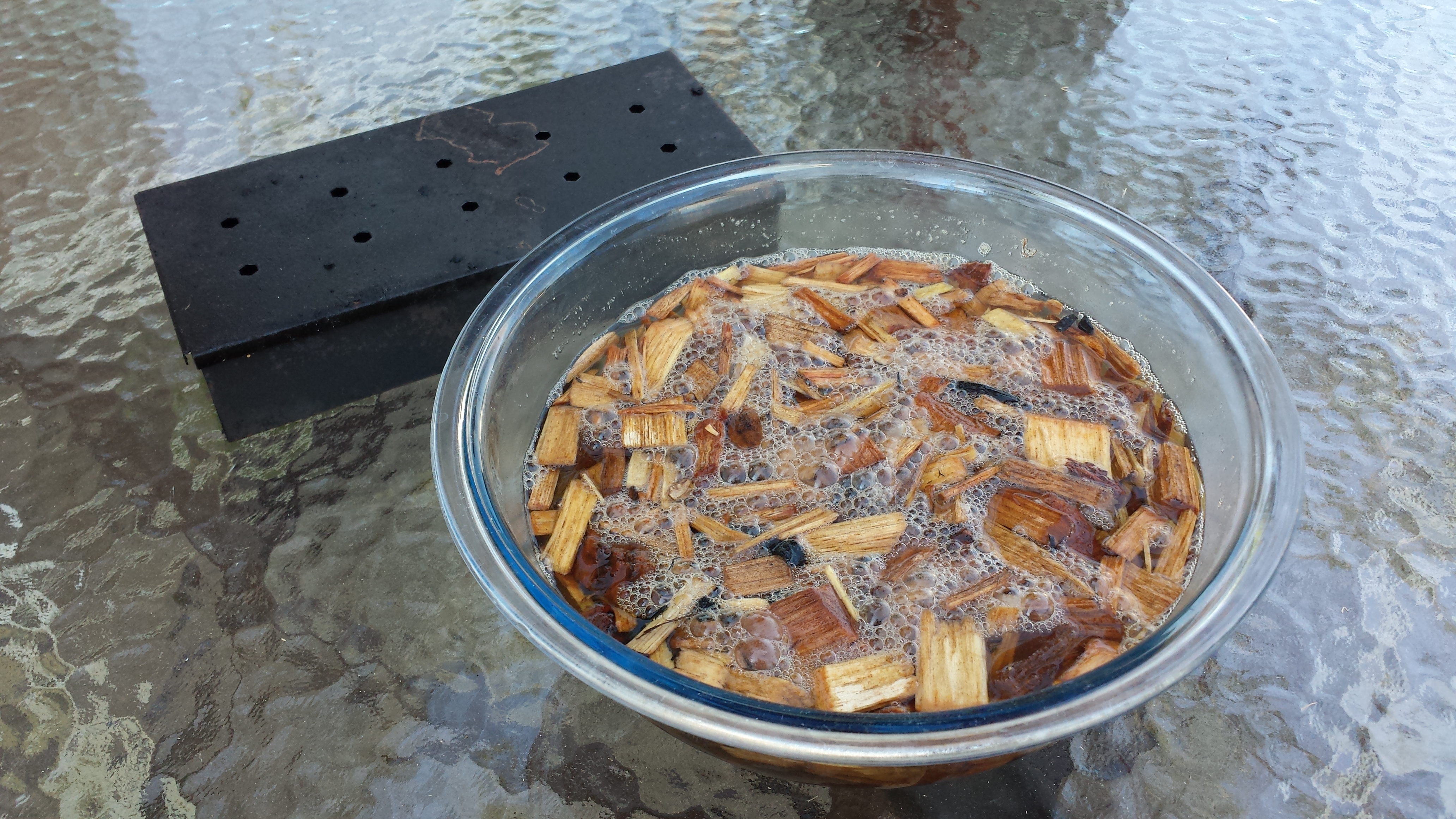 Quick Soaking Wood Chips for Smoking Meat (with Pictures) Instructables