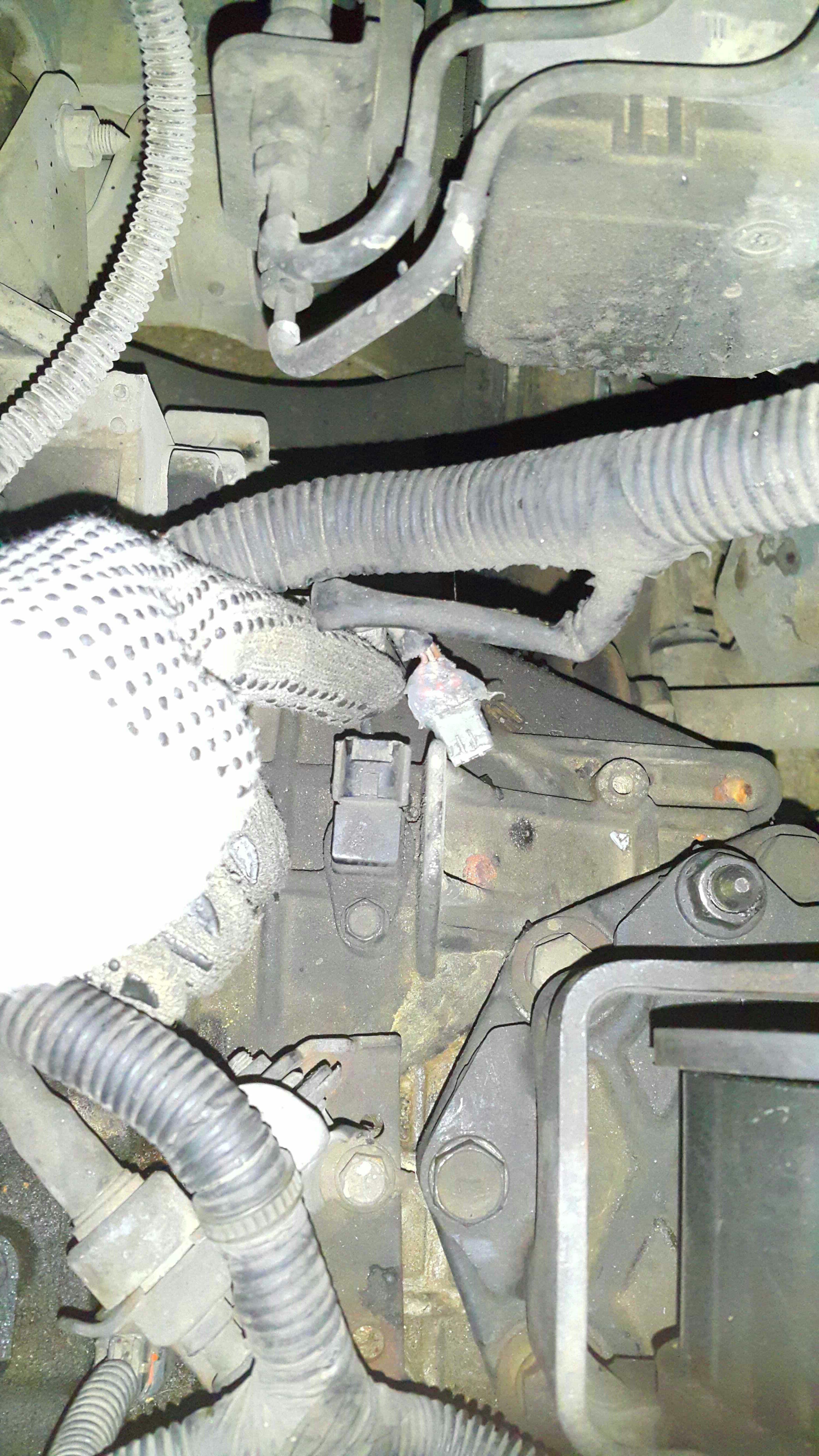 Replacing Transmission Speed Sensors (Hyundai Trajet/sonata) 5 Steps