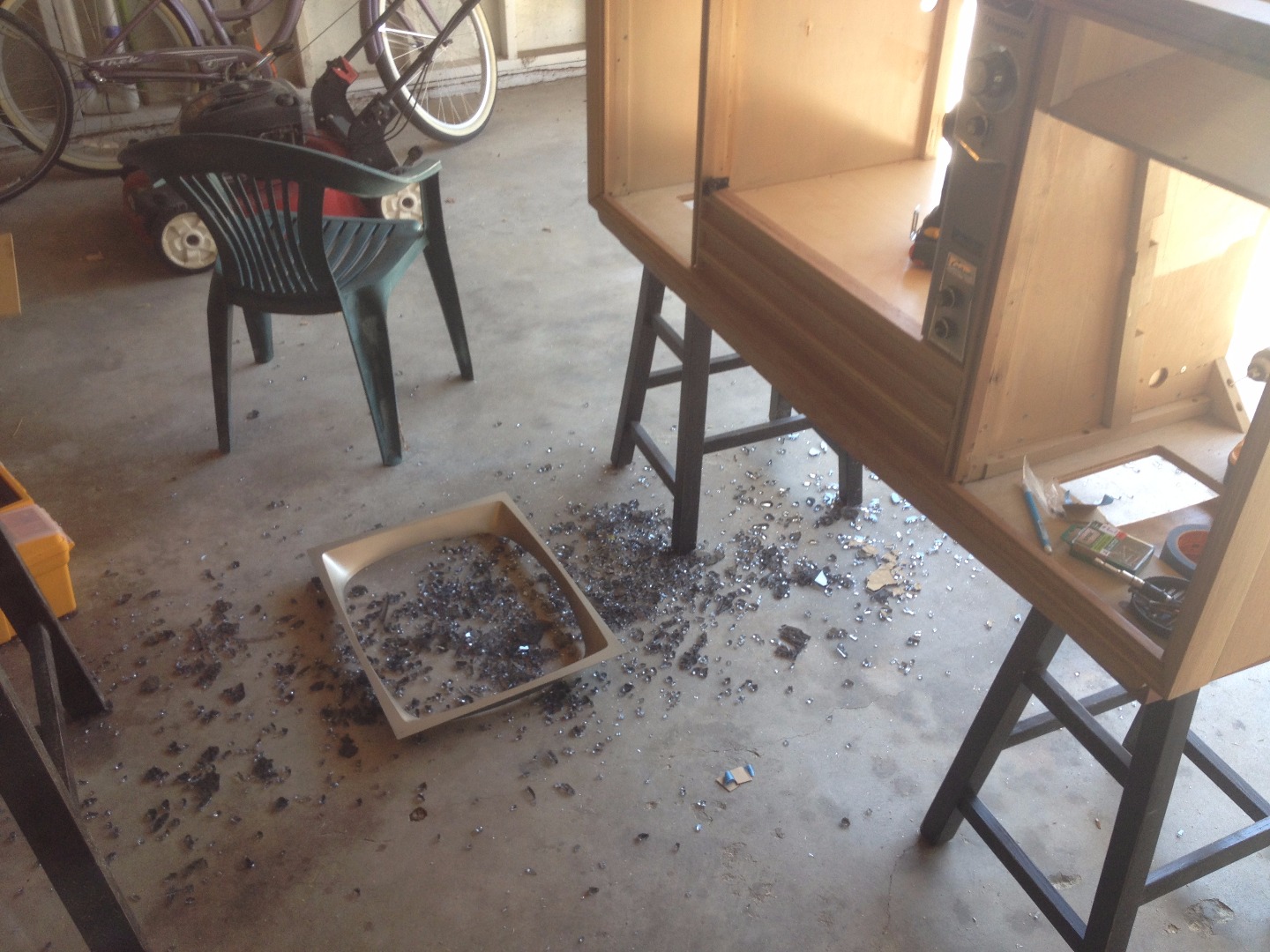 Stereo Console Refurbish and Conversion 5 Steps (with Pictures