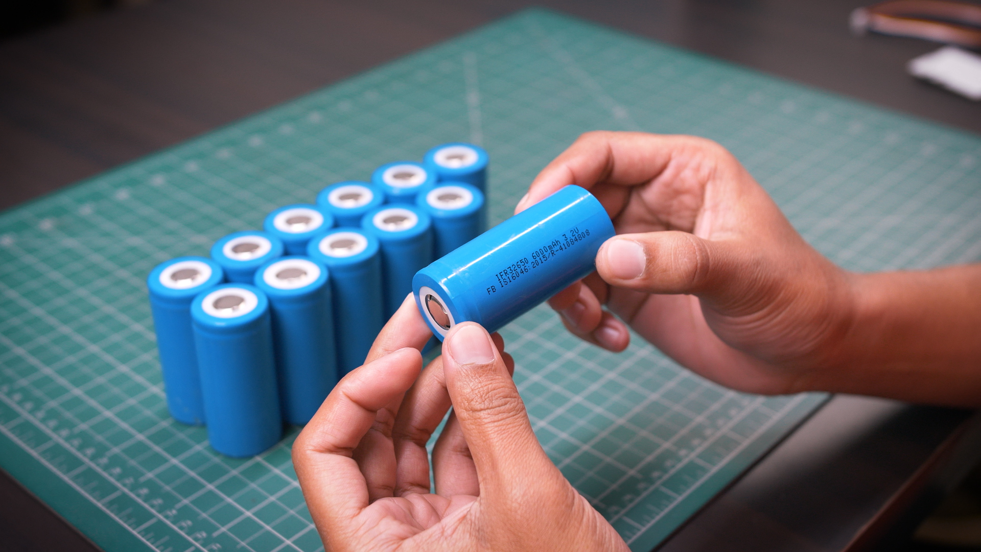 DIY Lithium LiFePo4 12v 18 Amp Battery 10 Steps (with Pictures