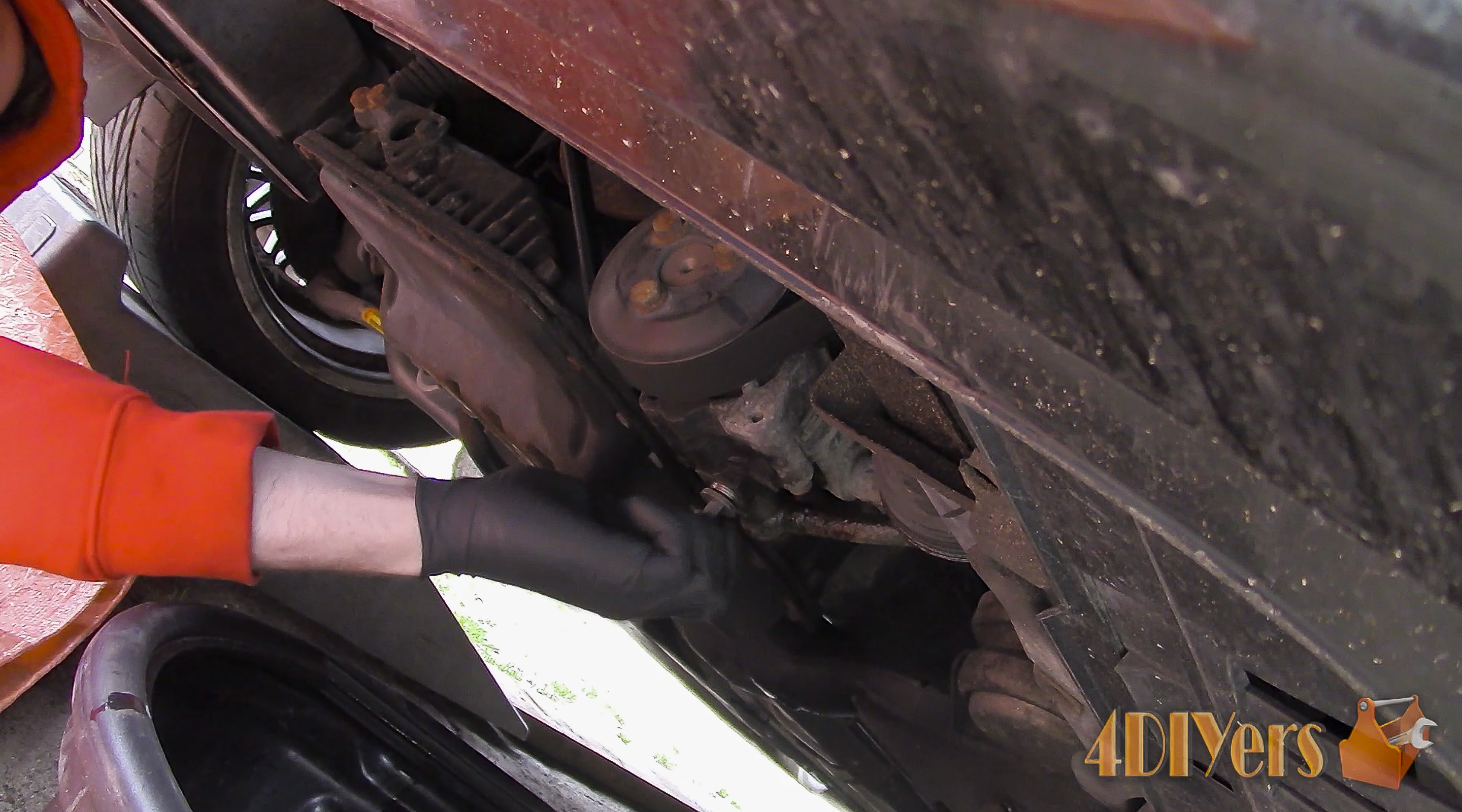 How to Replace Power Steering Fluid (with a Drain) 5 Steps (with