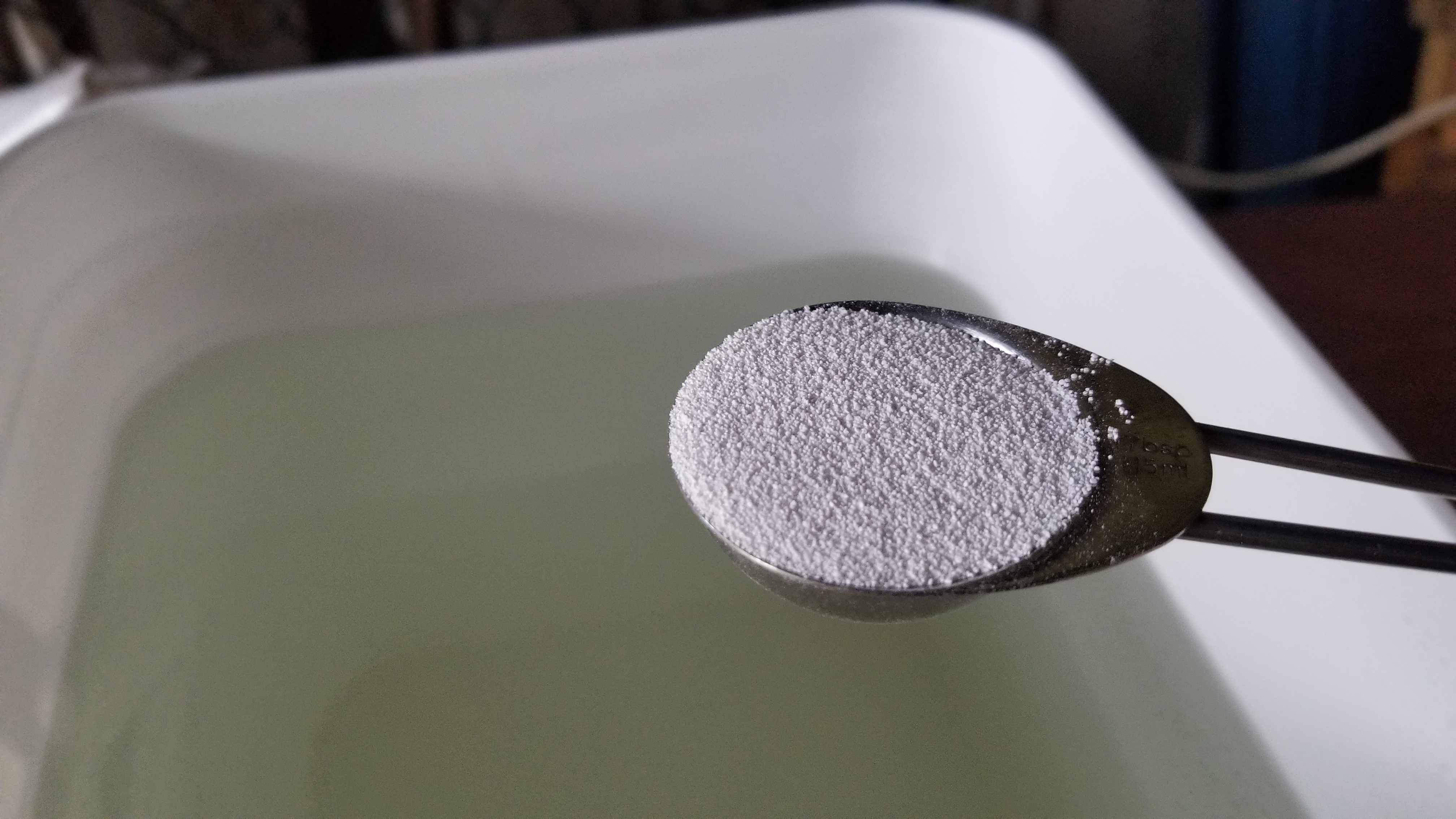 RUST!!! Removal. Using Electrolysis. : 28 Steps (with Pictures