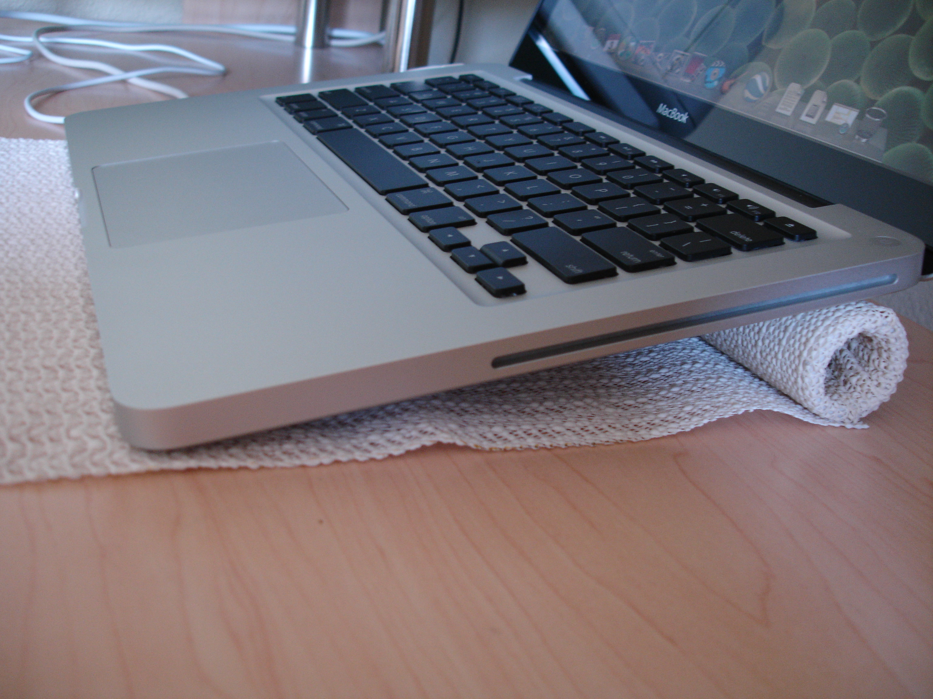 How to Build a Laptop Stand Instructables