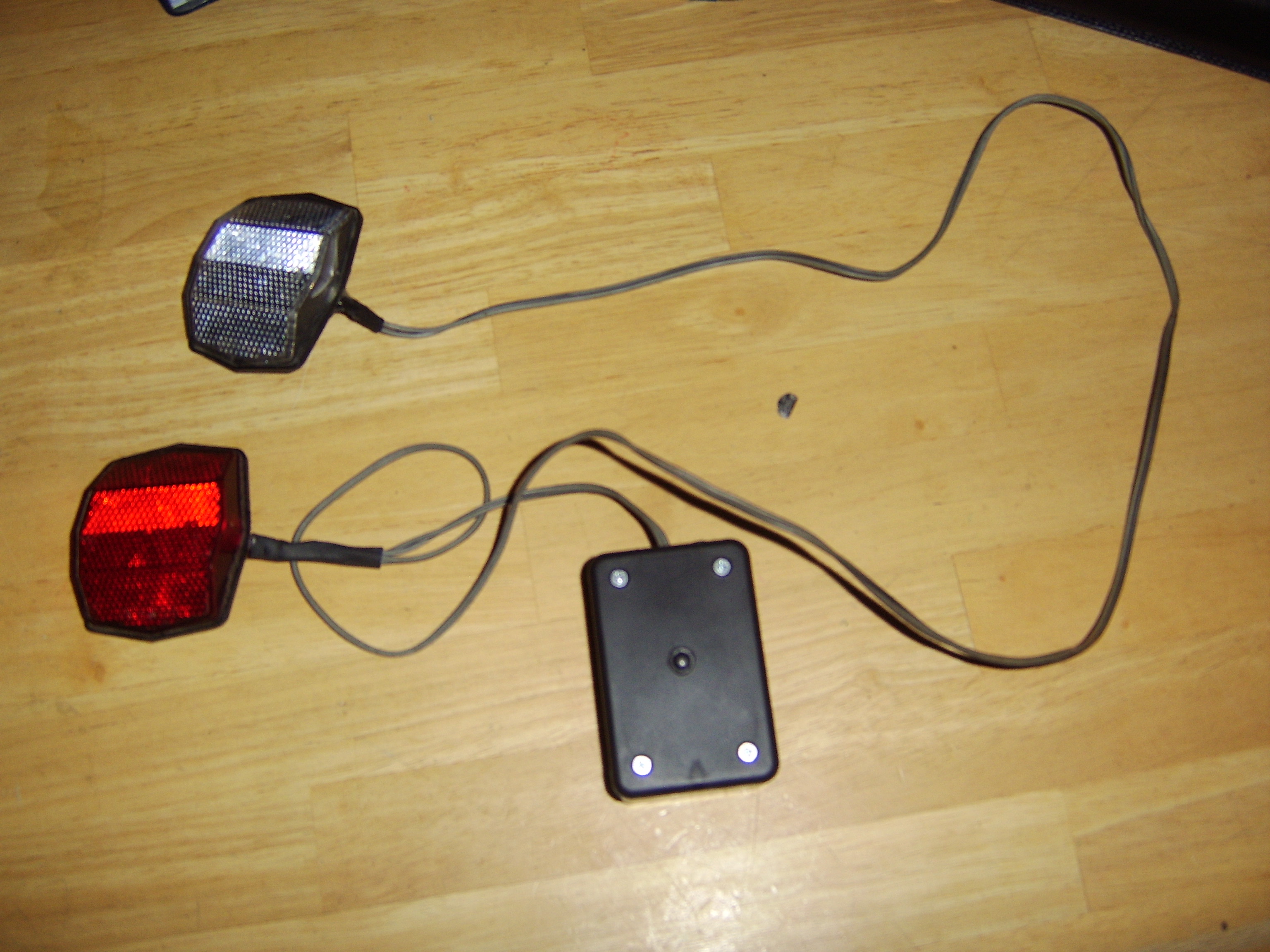 Simple LED Bike Lights 5 Steps Instructables
