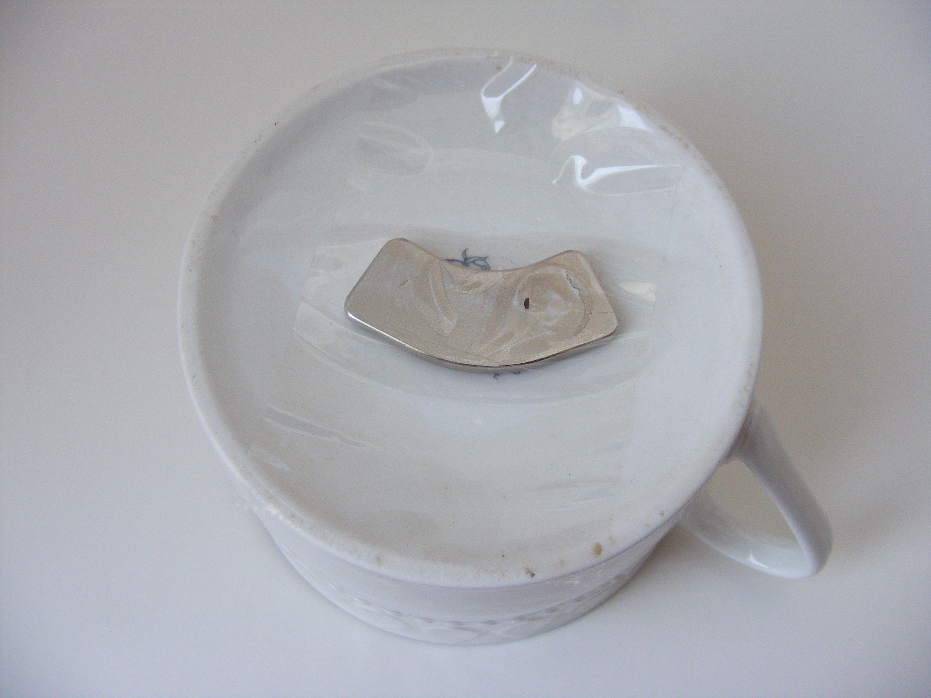 Coffee Cup Prank 4 Steps Instructables