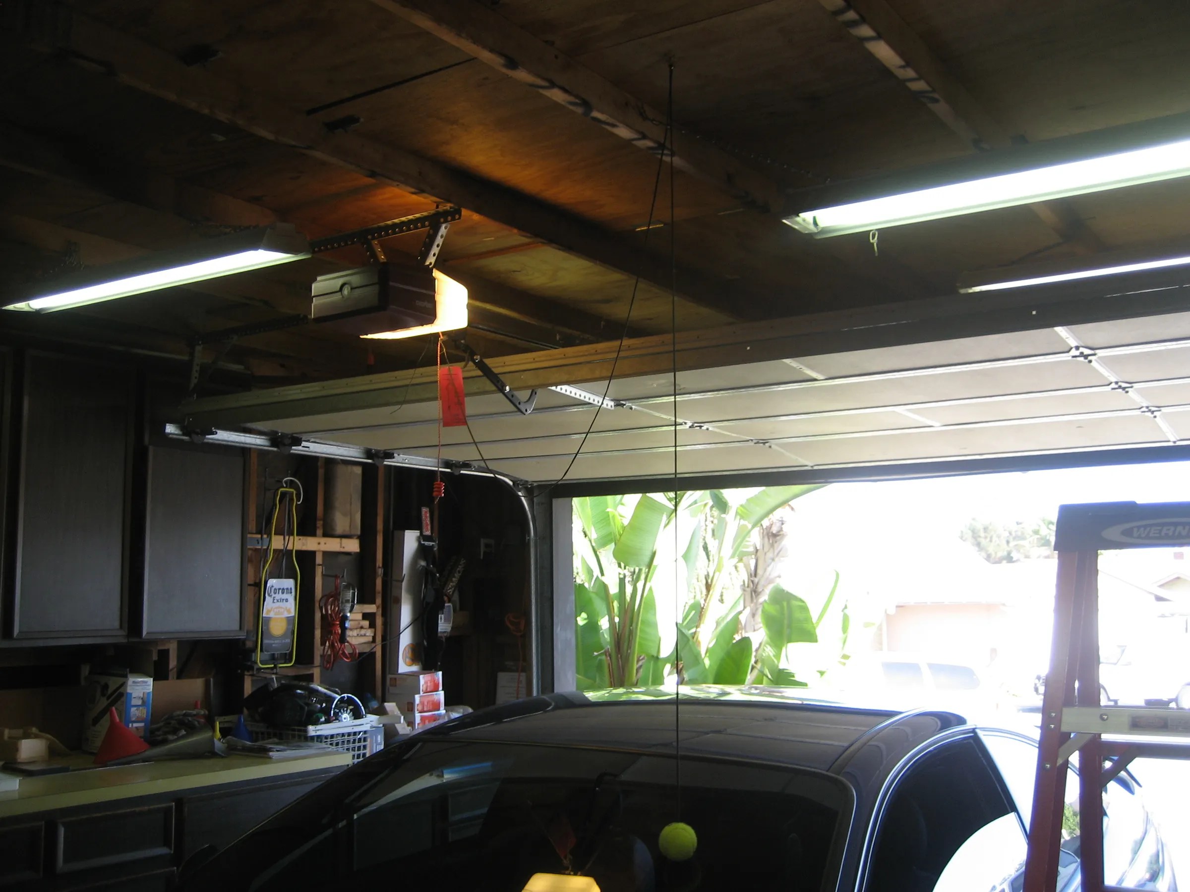 Automatic Garage Parking Aid : 4 Steps - Instructables