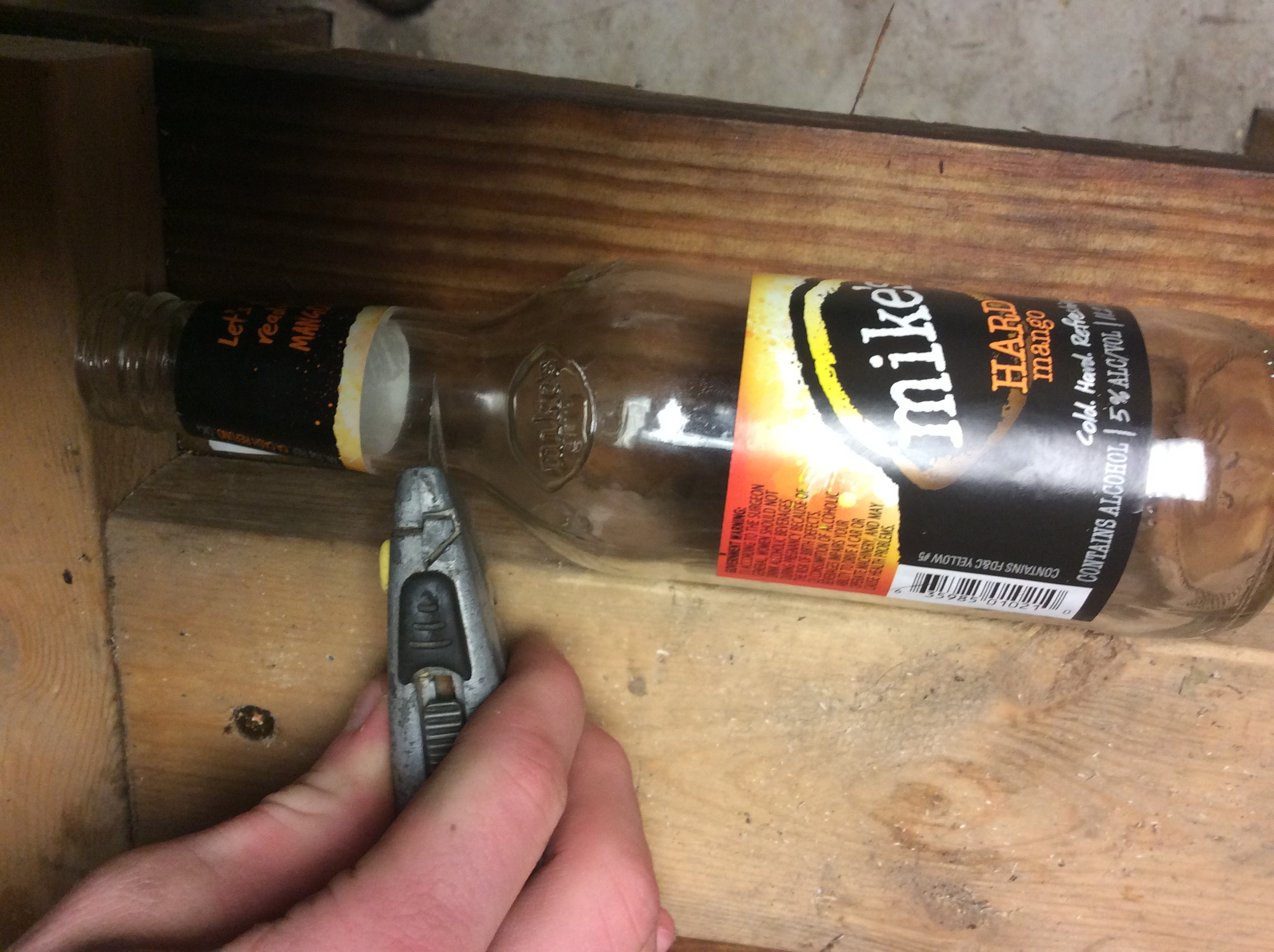 Bottleneck Guitar Slide (glass Cutting Methods) 8 Steps (with