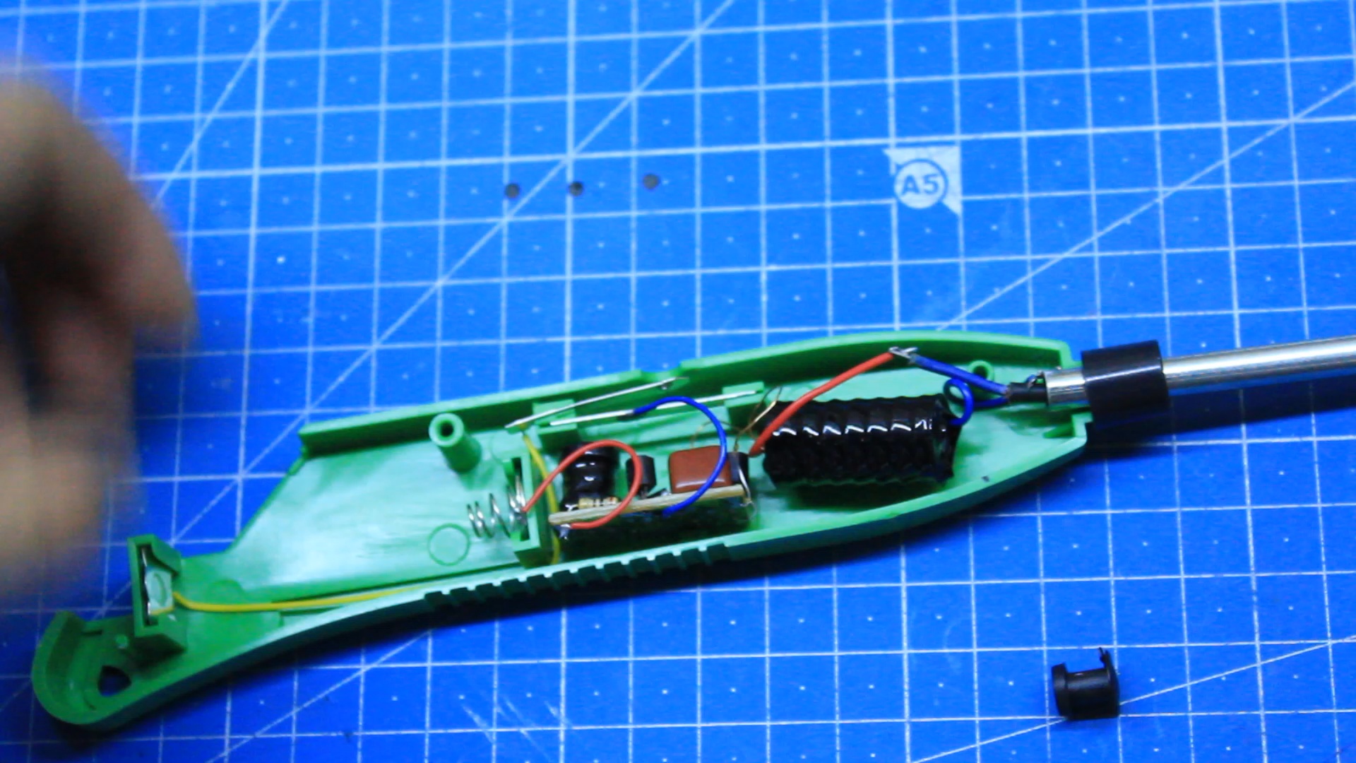 How to Make Gauss Gun From Lighter 4 Steps Instructables