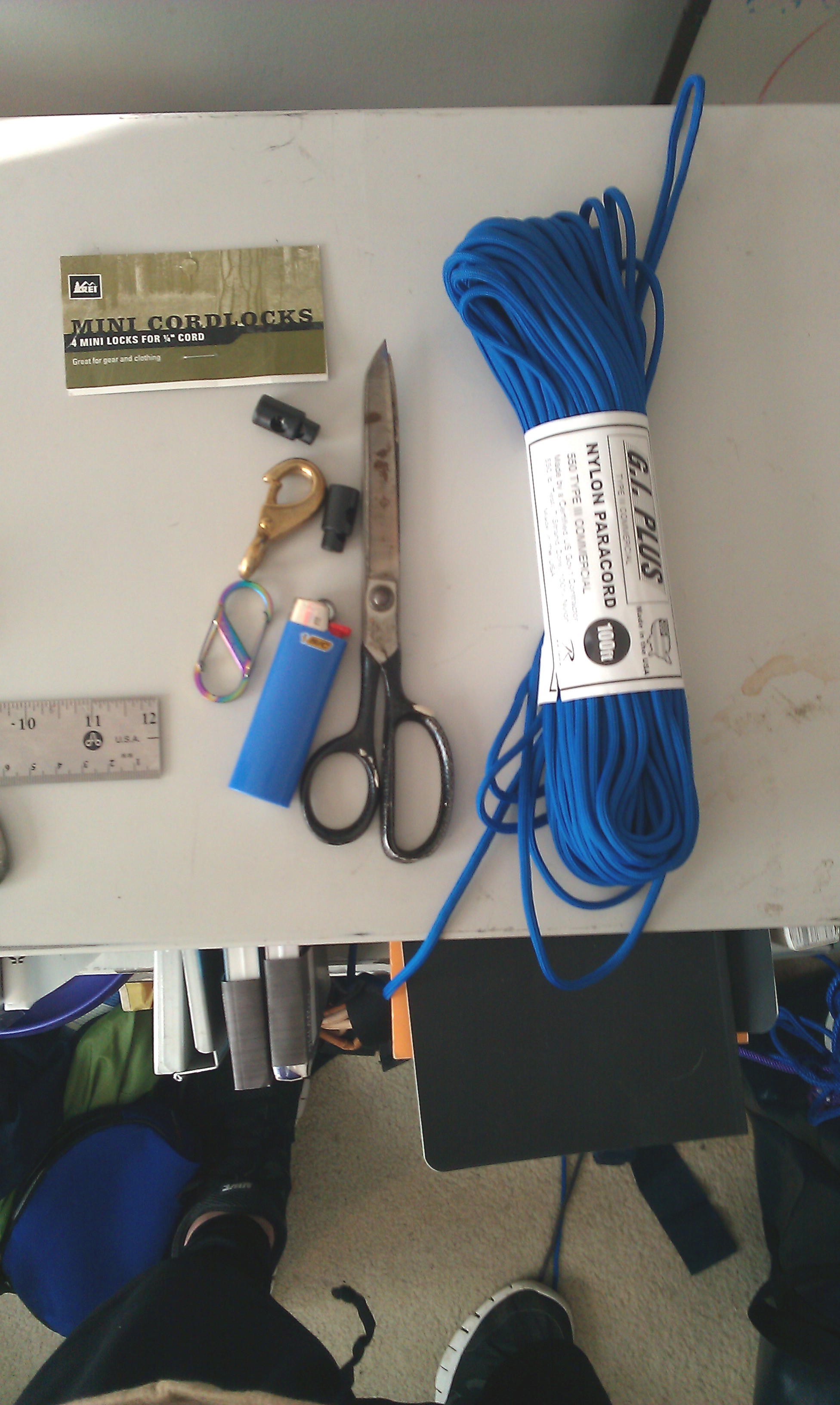 Paracord Yoyo (YoYo) Holster 3 Steps Instructables