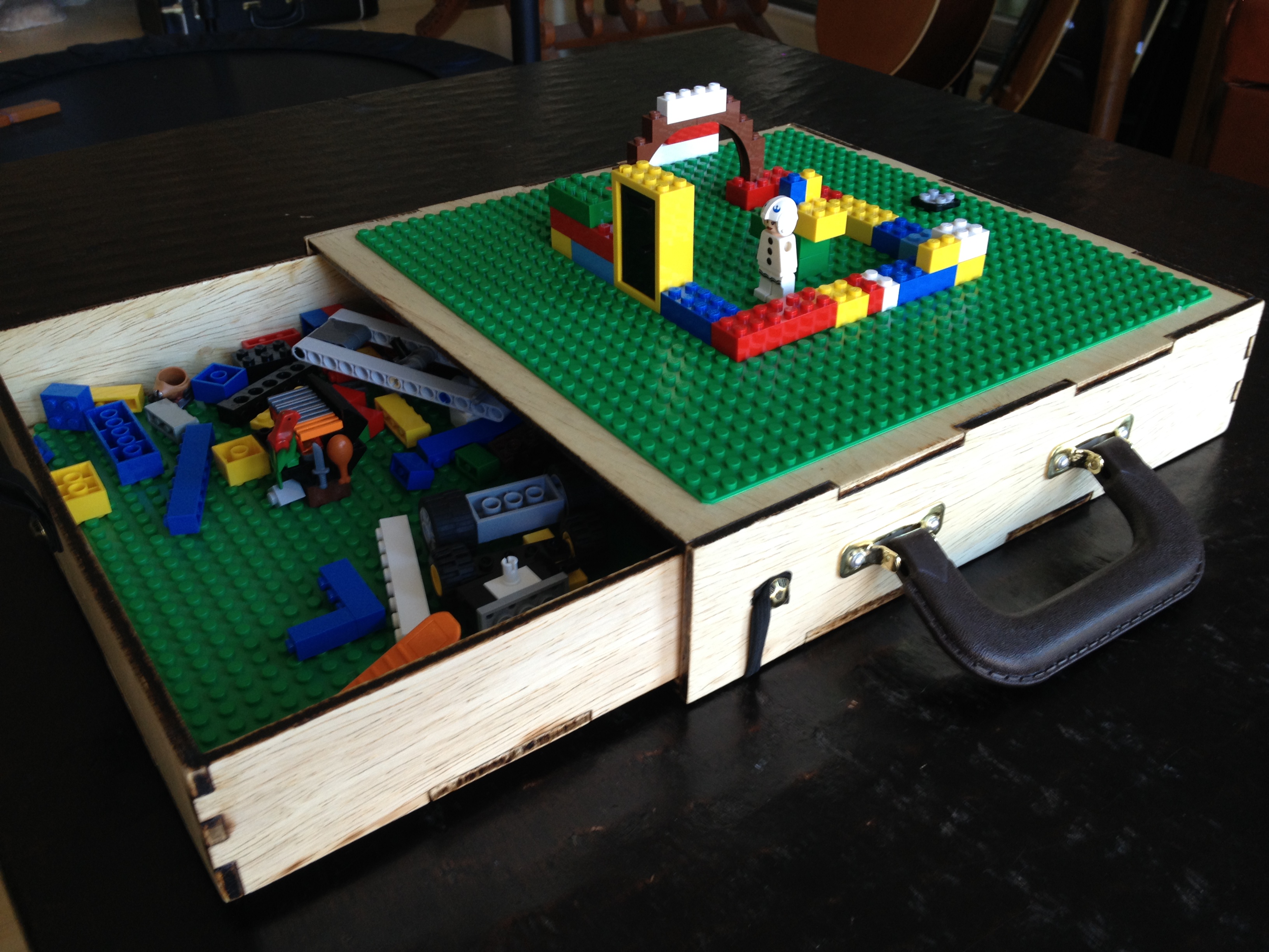 Laser Cut Lego Briefcase 5 Steps (with Pictures) Instructables