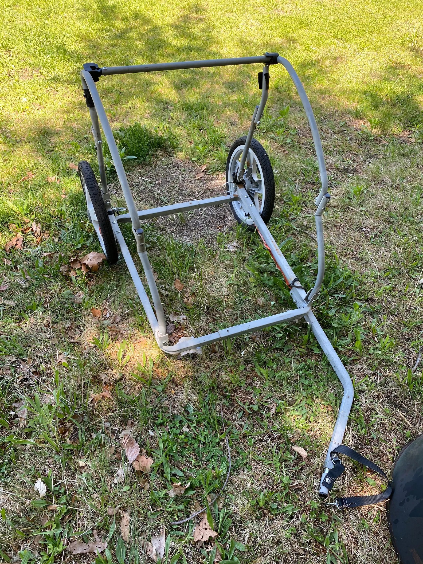 DIY Wheelbarrow : 4 Steps - Instructables