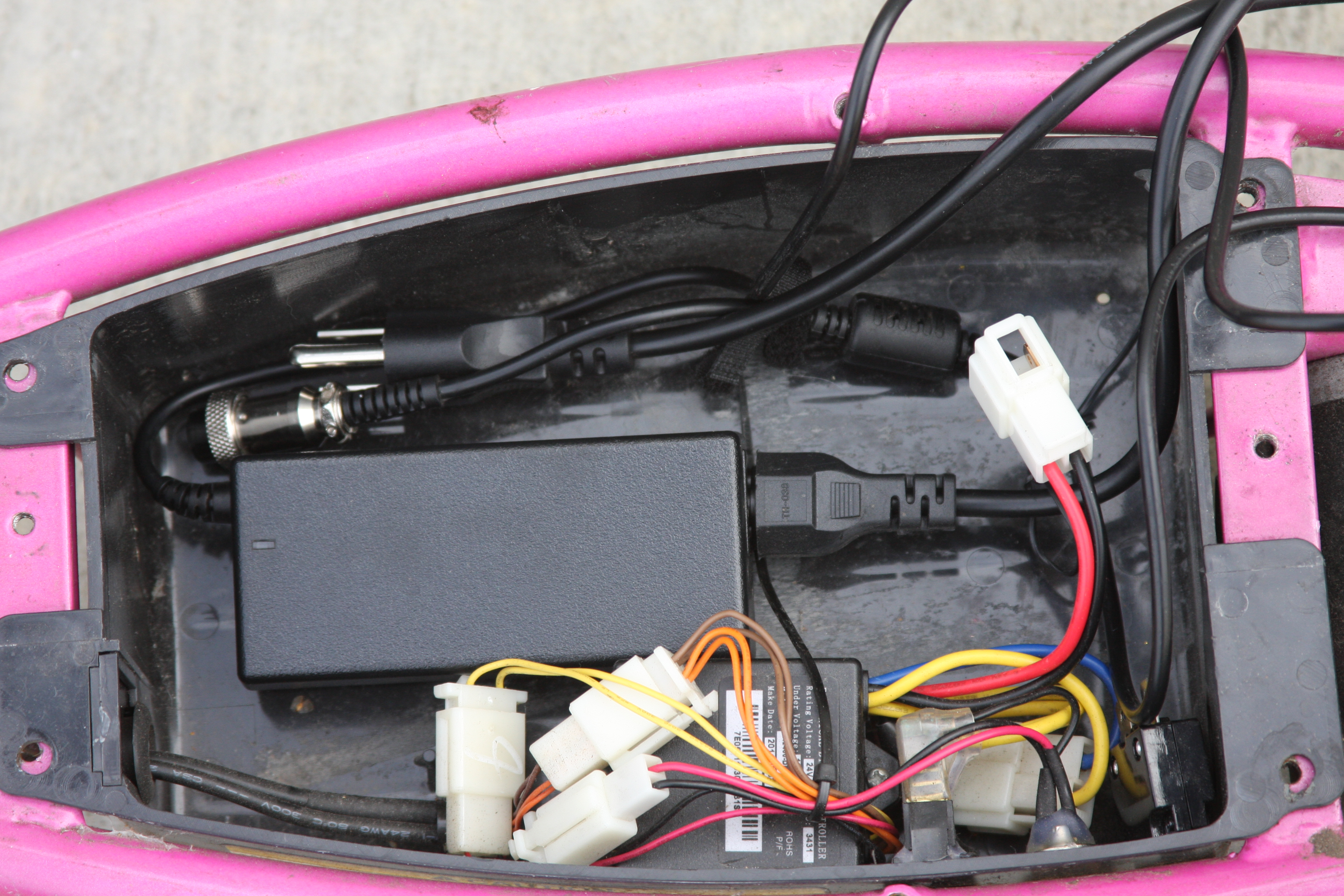 Razer Scooter Replace Batteries and Repair Throttle 5 Steps